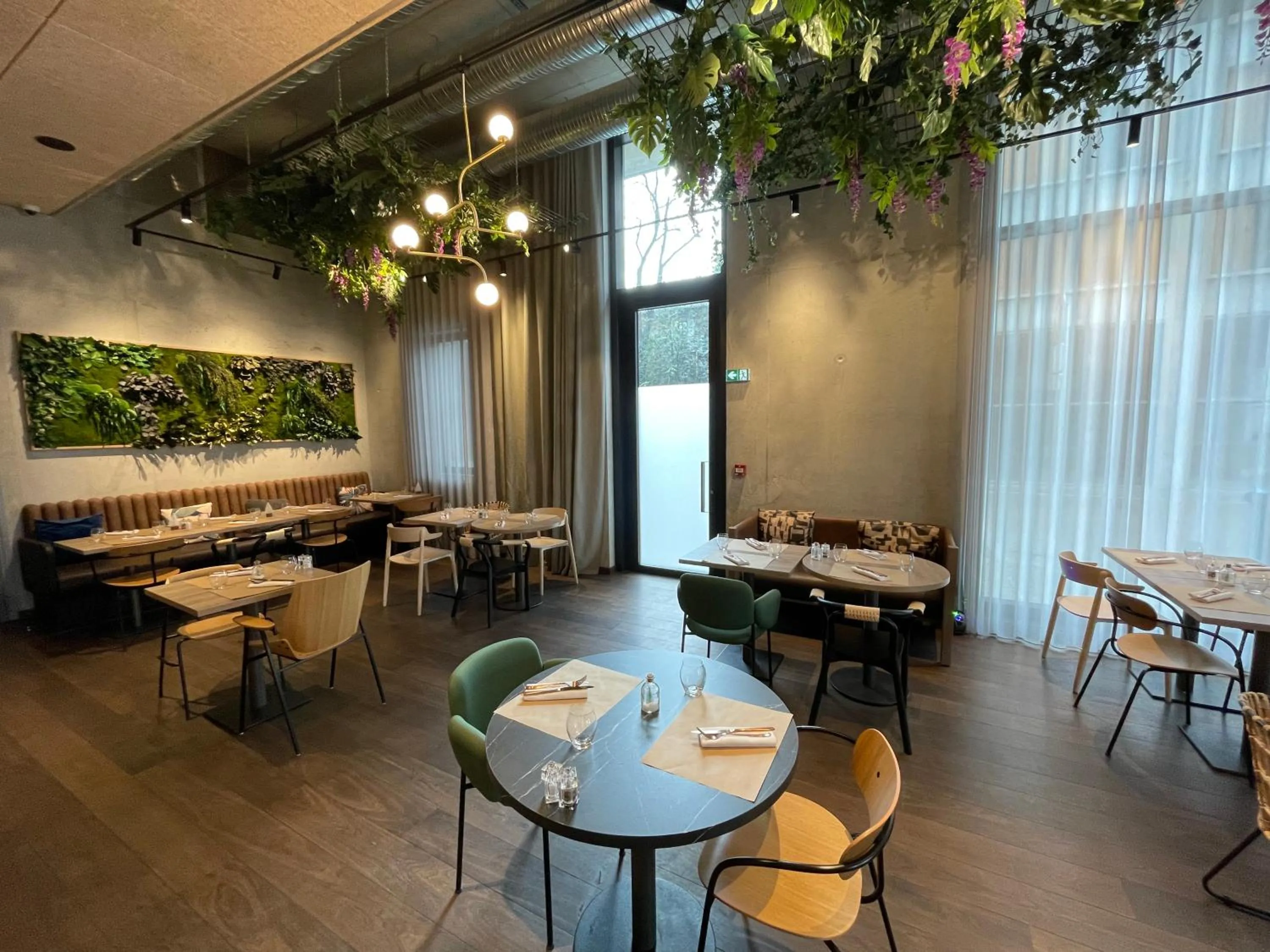 Restaurant/places to eat in Novotel Annemasse Centre - Porte de Genève