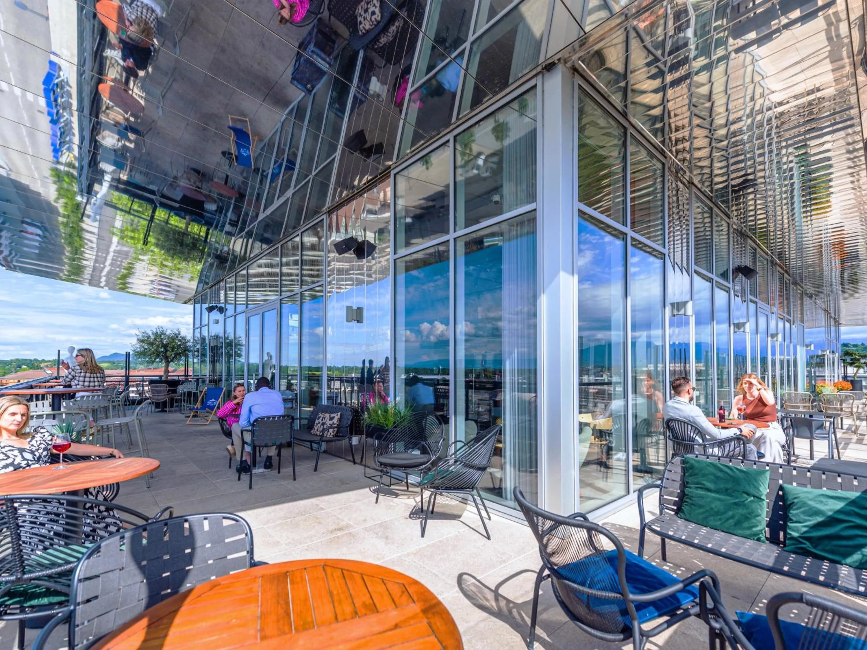 Balcony/Terrace in Novotel Annemasse Centre - Porte de Genève