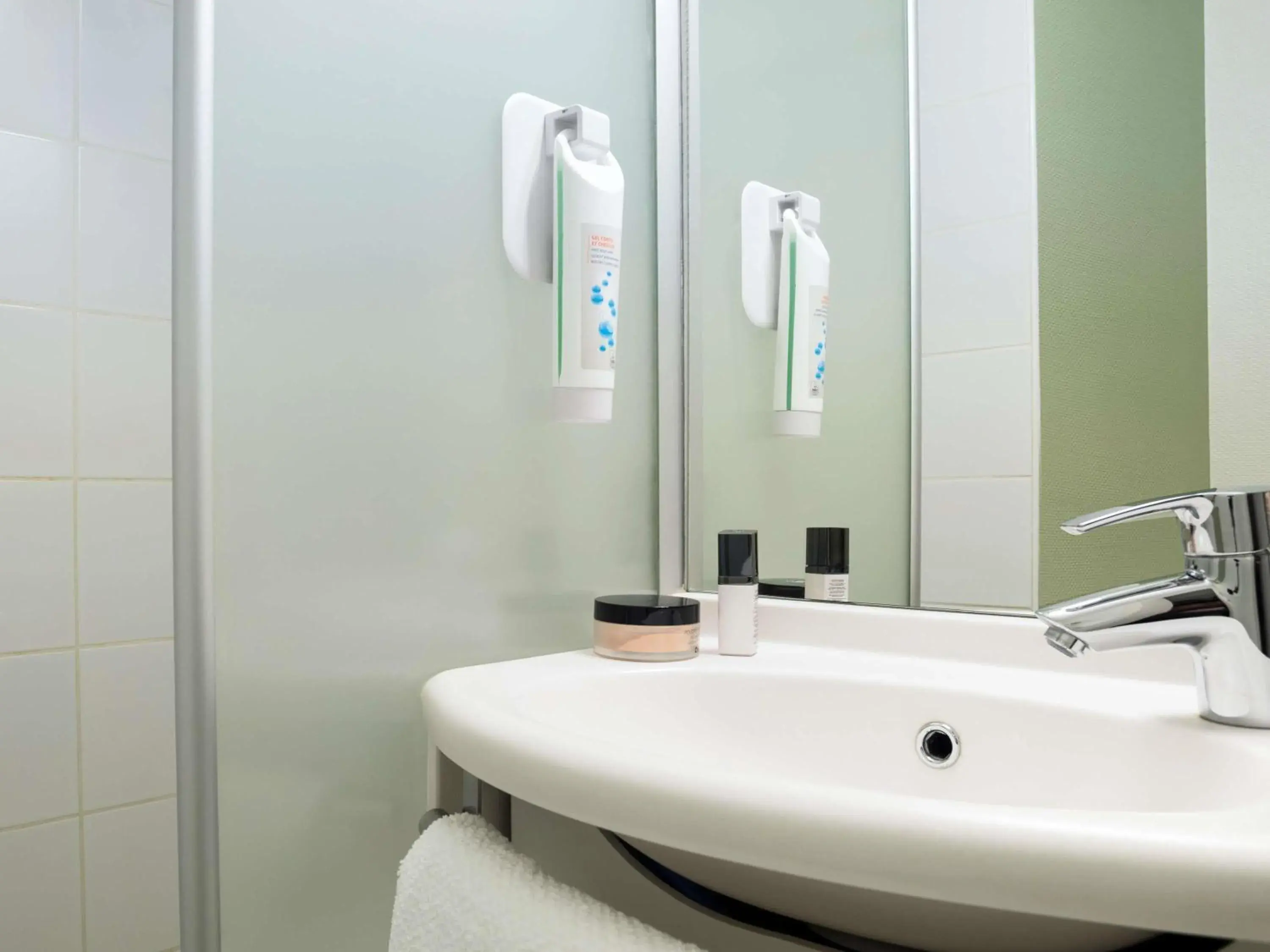 Standard Double Room in ibis budget Bordeaux Centre Mériadeck Standard Double Room in ibis budget Bordeaux Centre Mériadeck