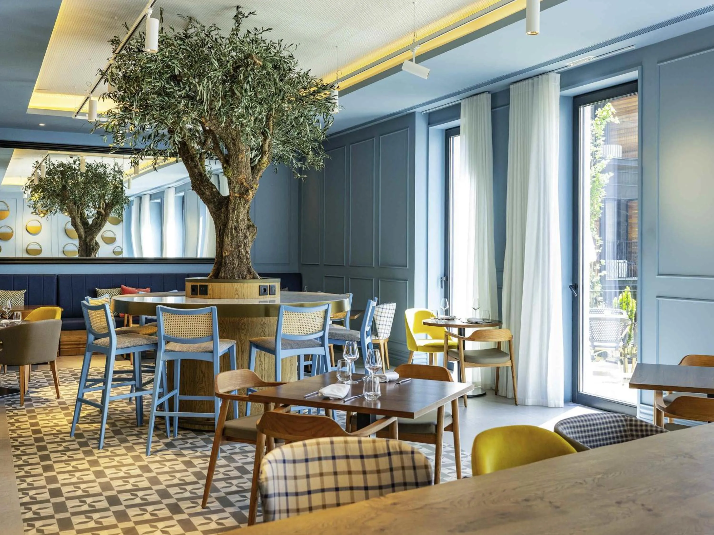 Restaurant/places to eat in Mercure Porto Centro Aliados