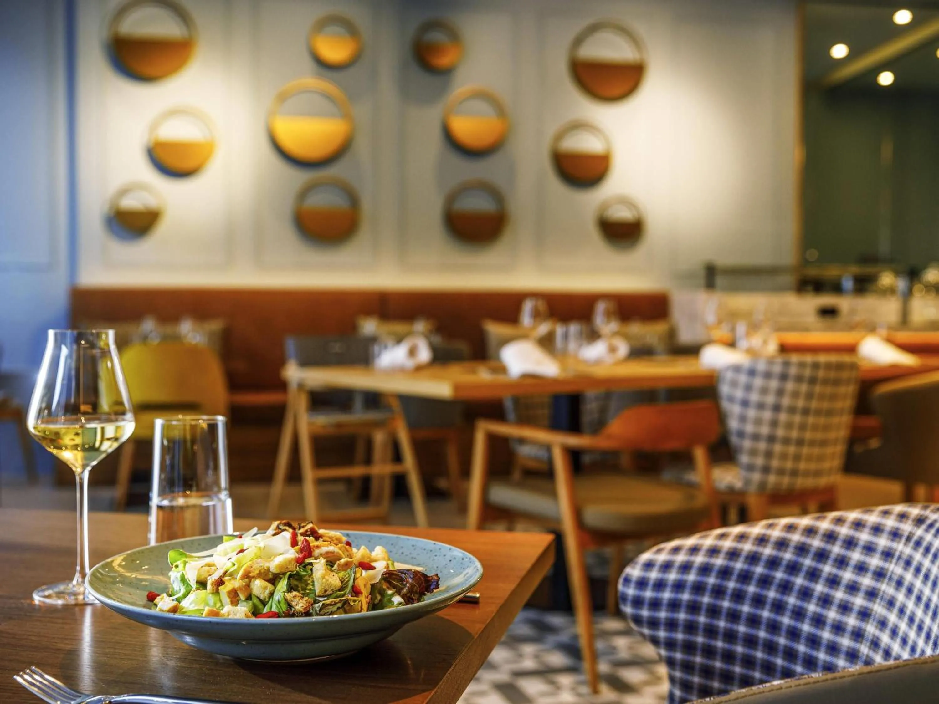 Restaurant/places to eat in Mercure Porto Centro Aliados