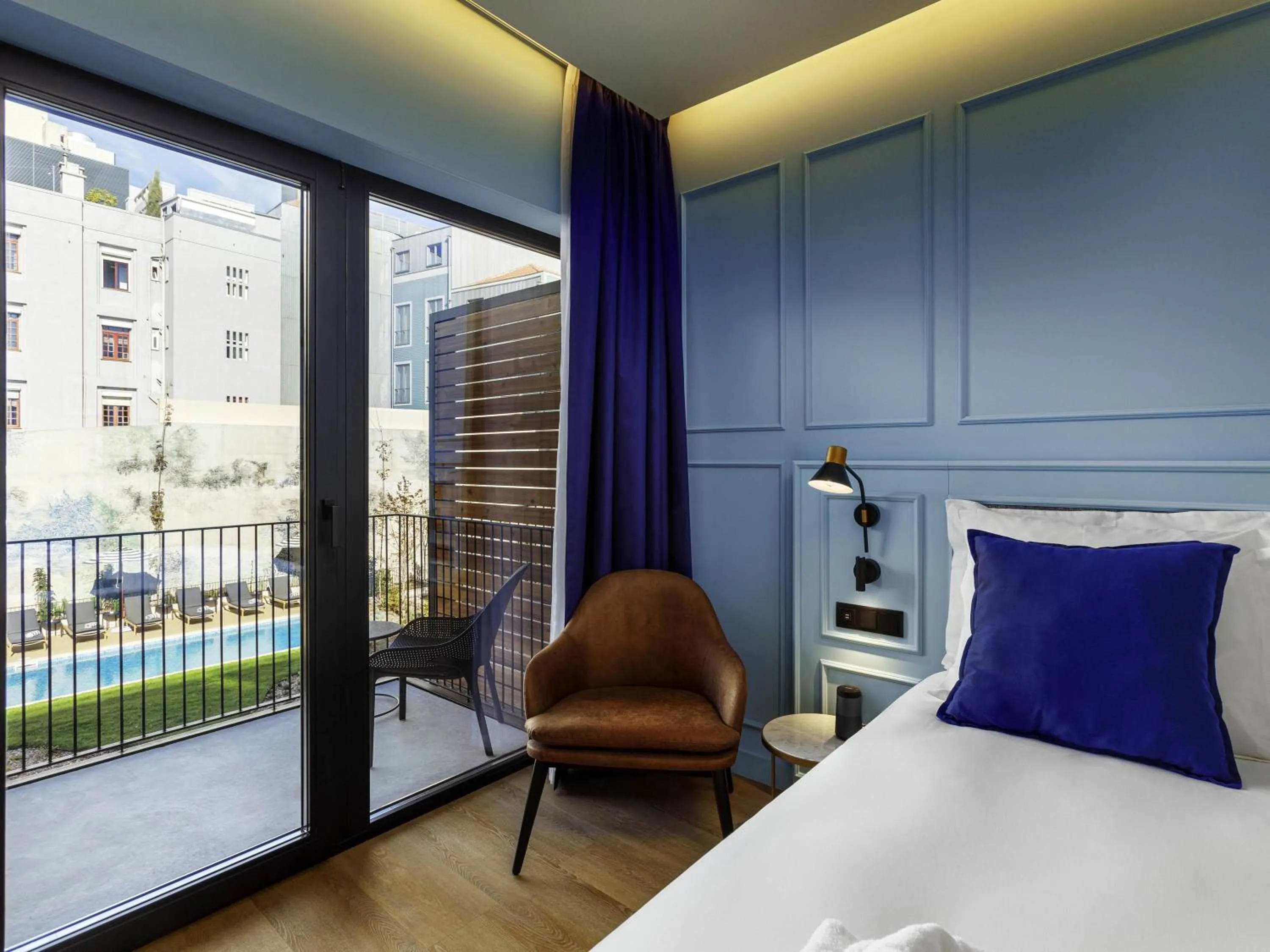 Bedroom, Bed in Mercure Porto Centro Aliados