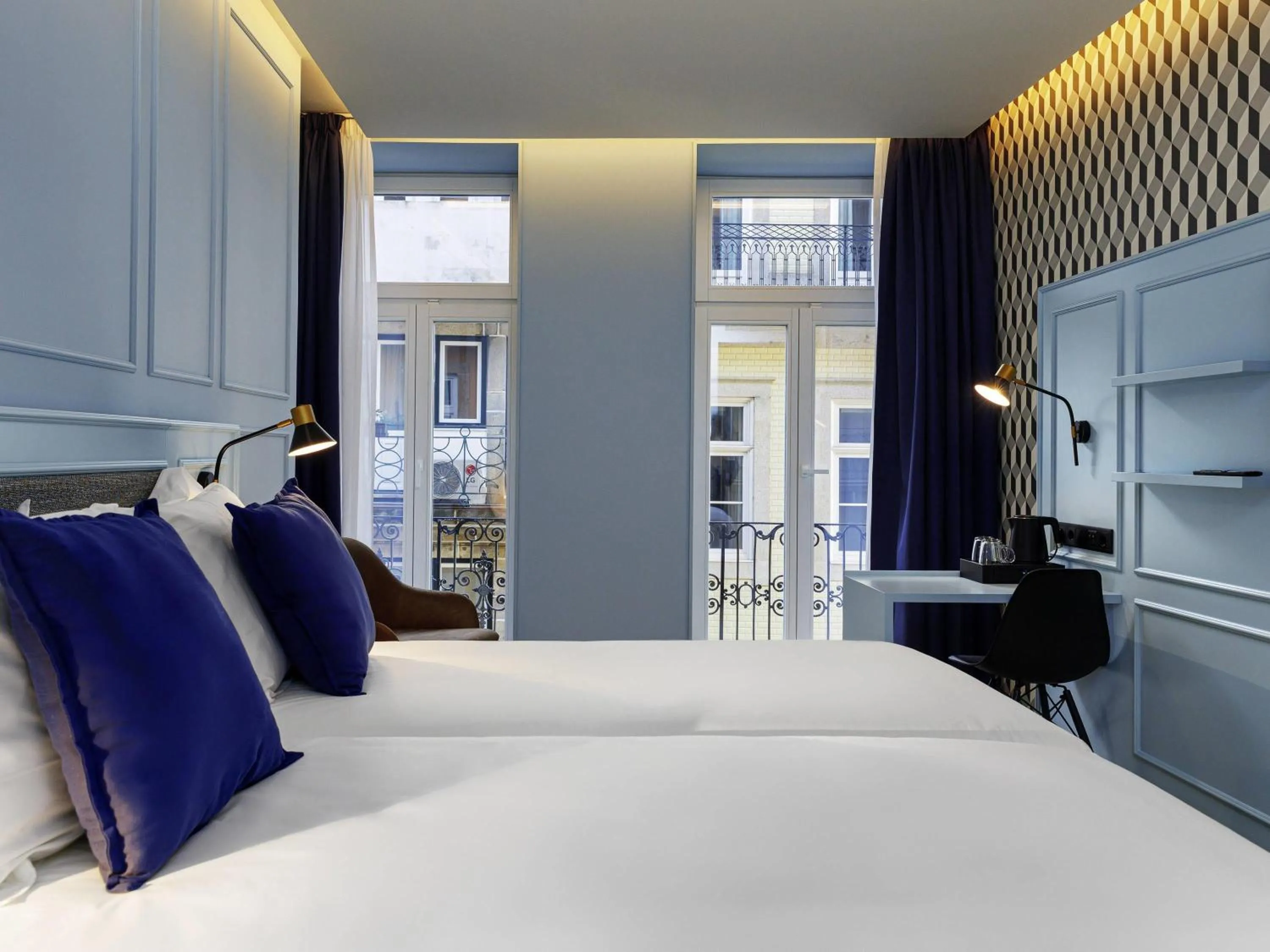 Bedroom, Bed in Mercure Porto Centro Aliados