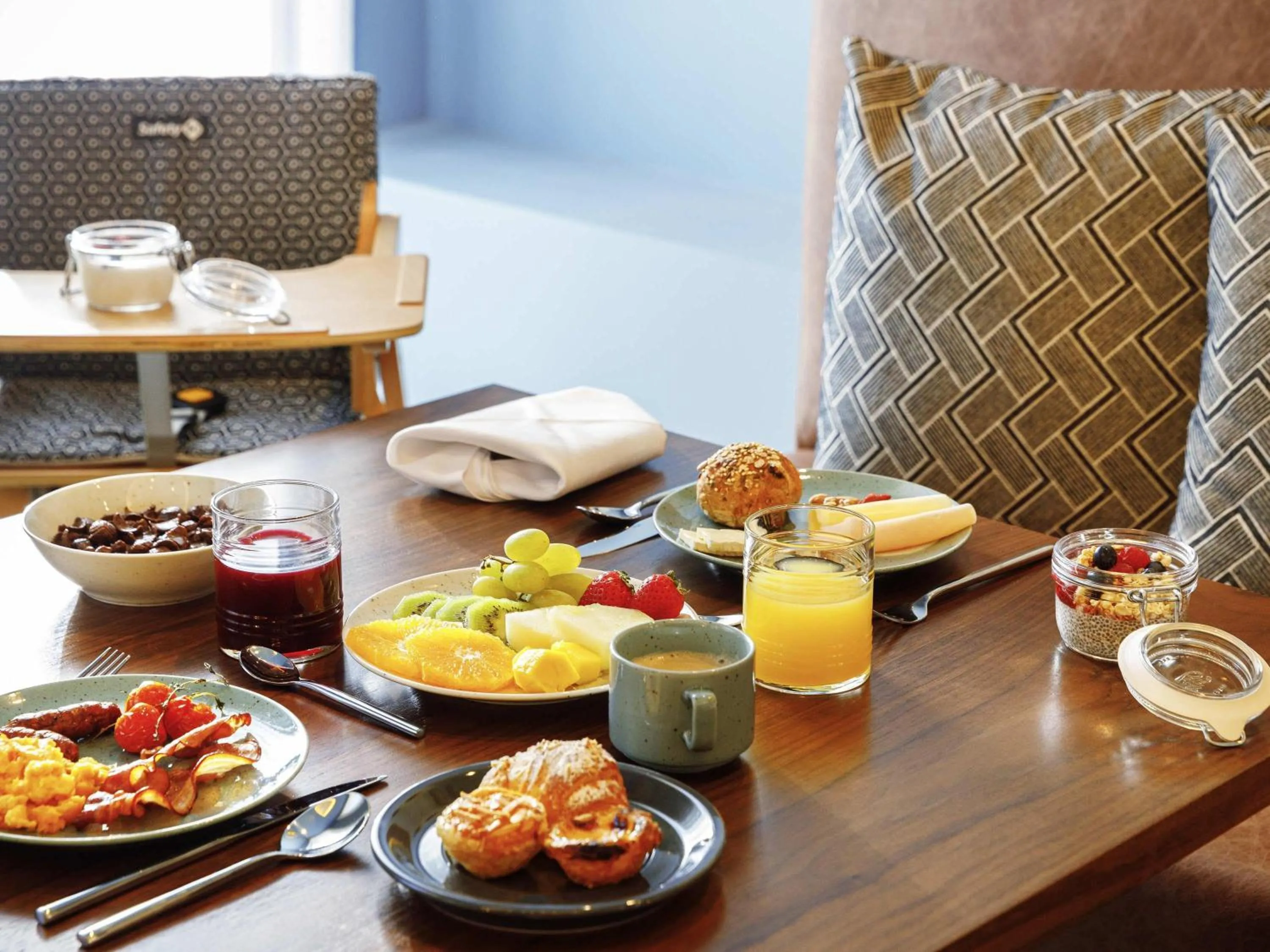 Breakfast in Mercure Porto Centro Aliados