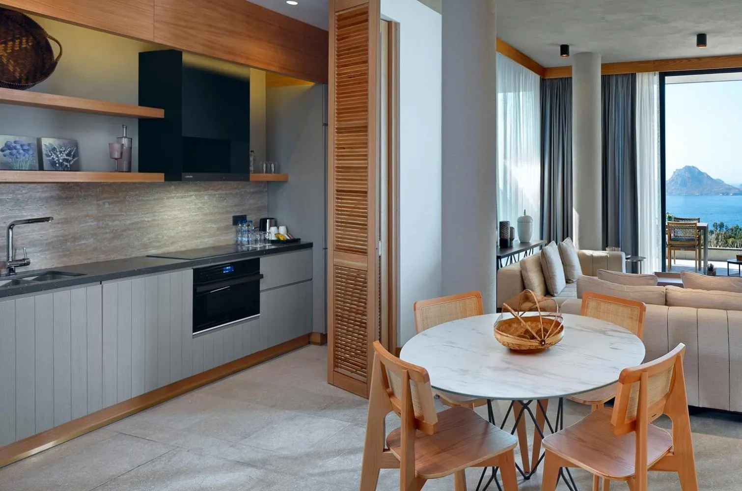 Kitchen or kitchenette in G Beyond Residences & Villas, Yalıkavak, Bodrum