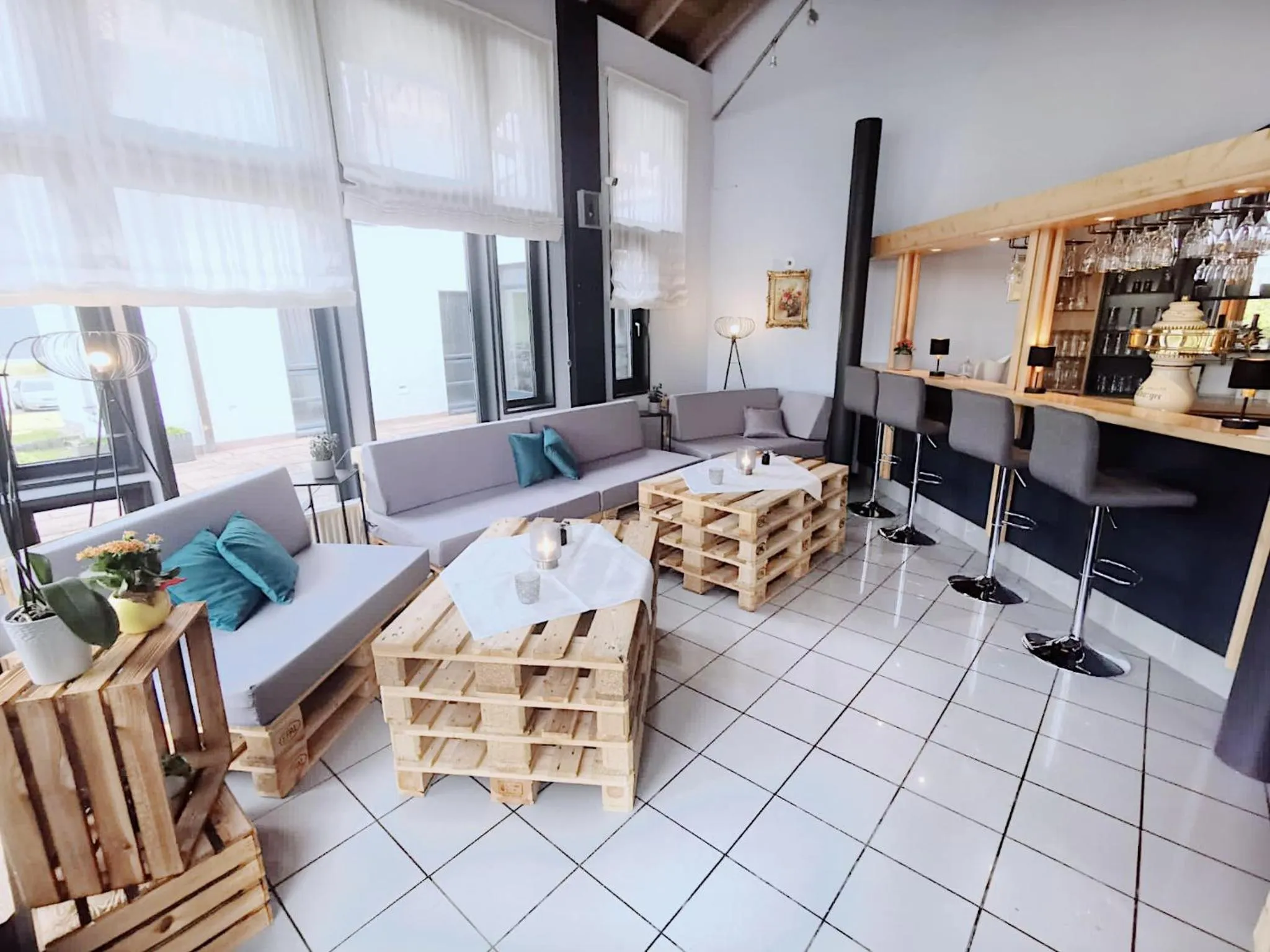 Lobby or reception in REGIOHOTEL Wittekind Burg - #AutobahnA2 #TopPreisLeistung #FreeParking #Wallbox