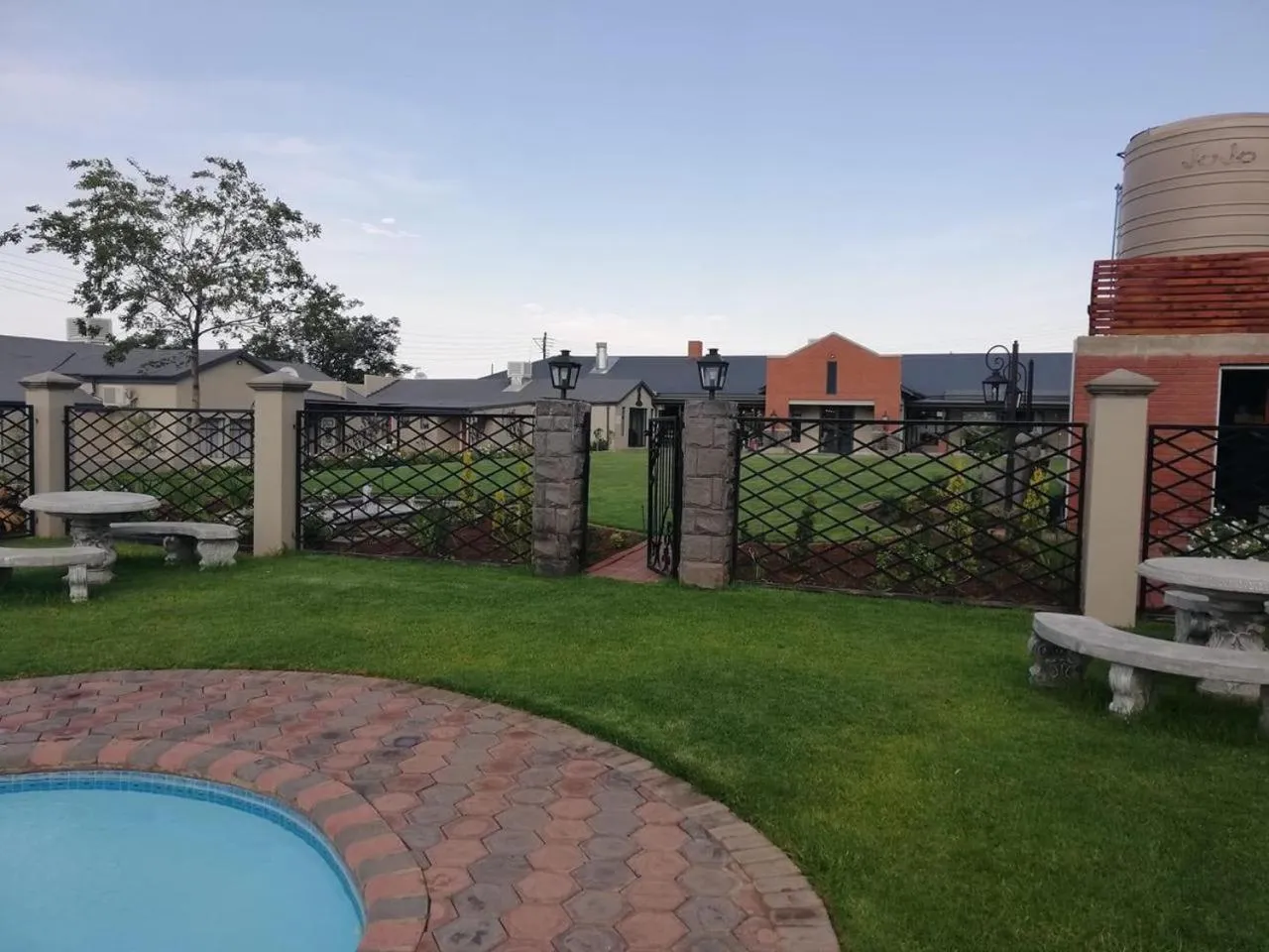 Garden in d Olive Rose Boutique Hotel Danielskuil