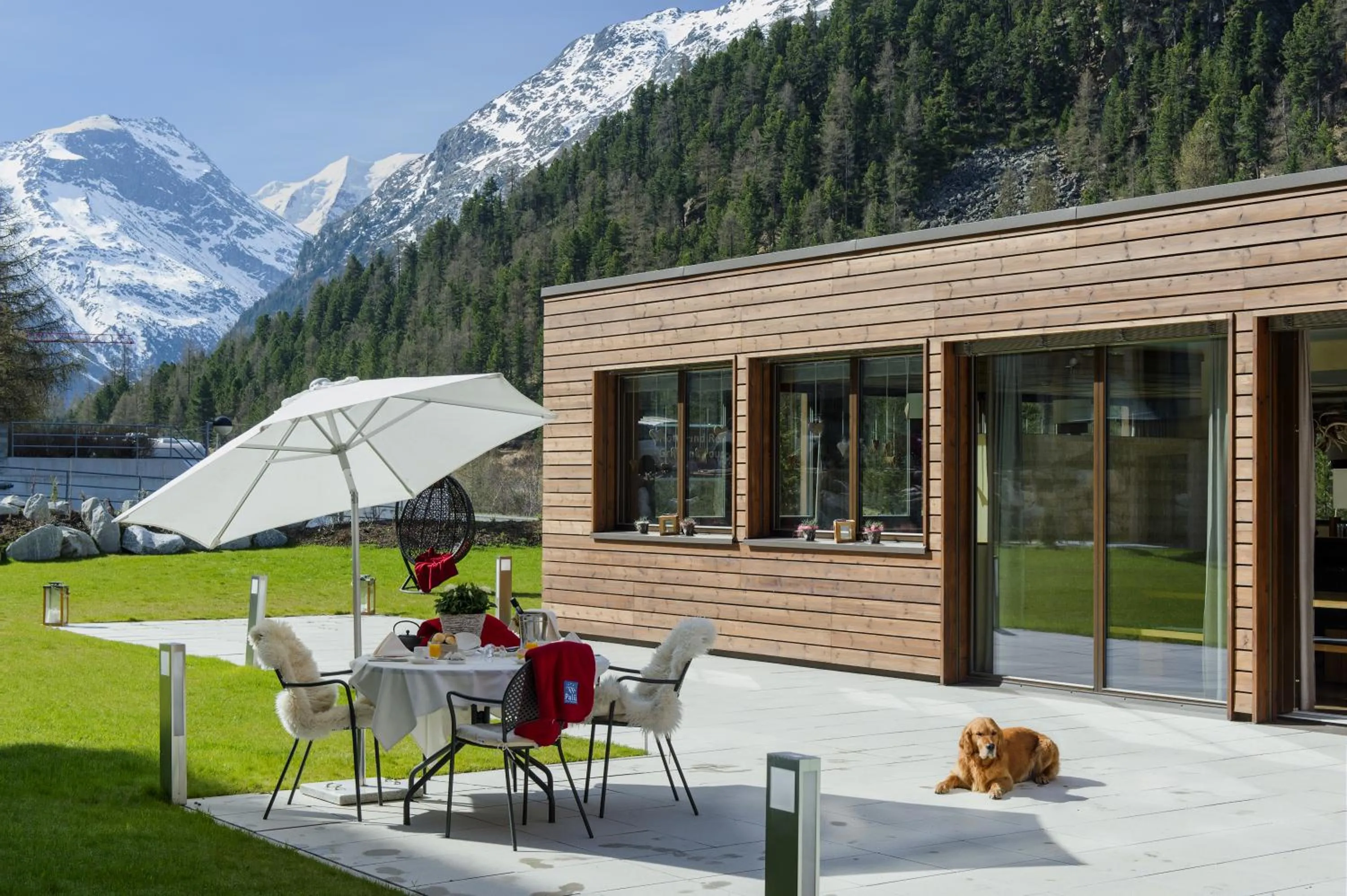 Patio in Hotel Palü