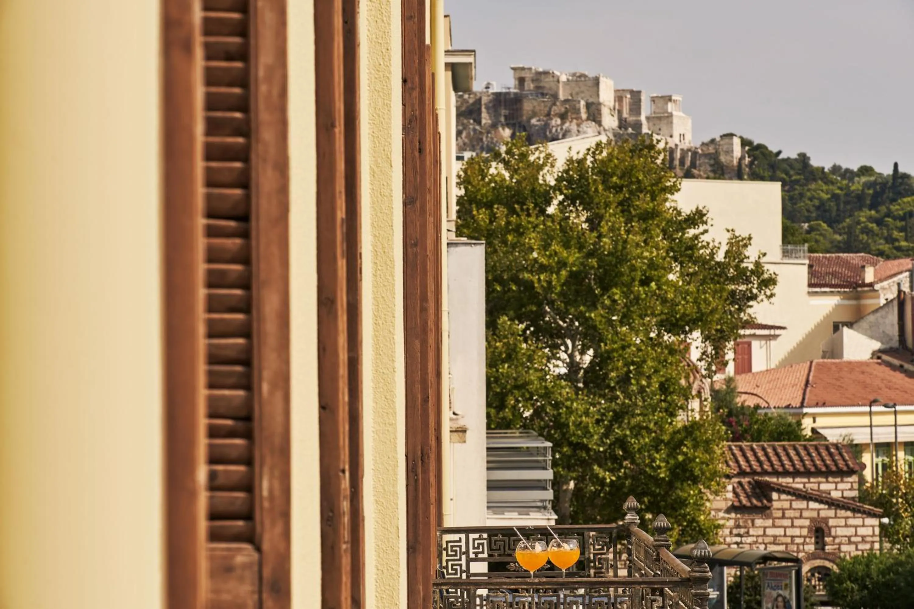 Neighbourhood in Asomaton