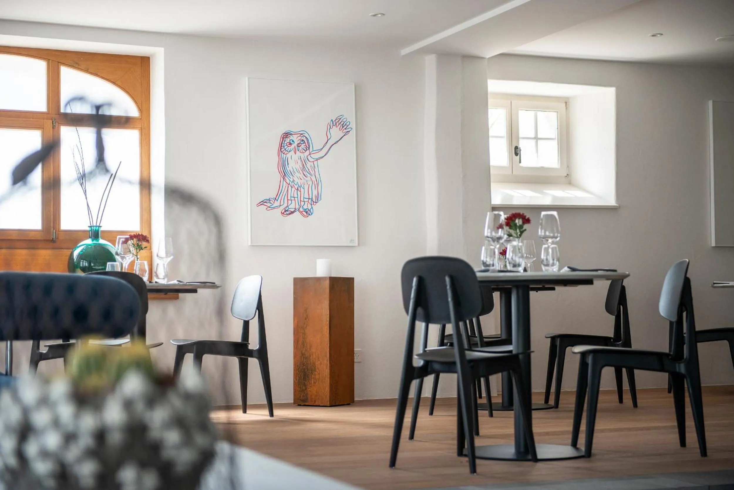 Restaurant/places to eat in Le Sauvage