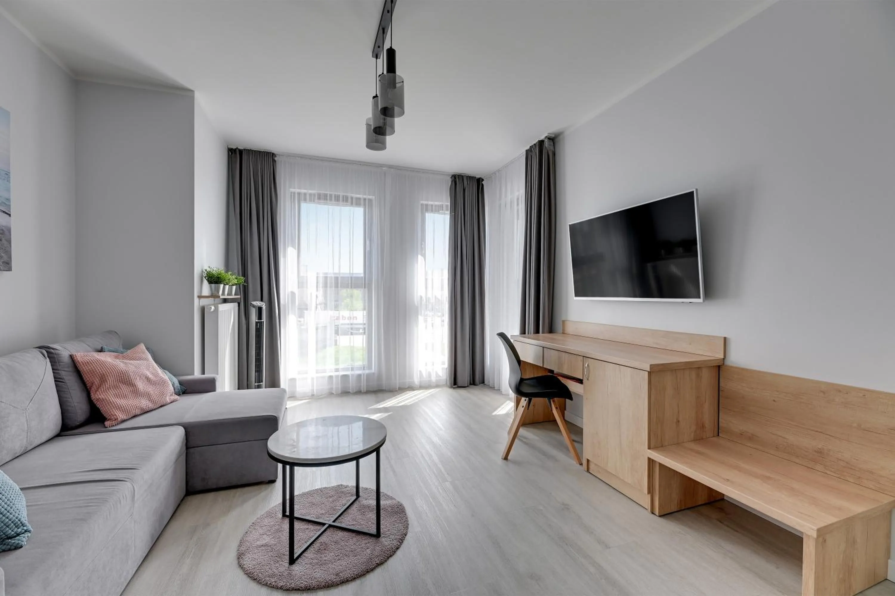 TV and multimedia in GRANO APARTMENTS Gdańsk Residence SPA & Wellness - GRANO APARTMENTS Gdańsk Old Town SPA & Wellness