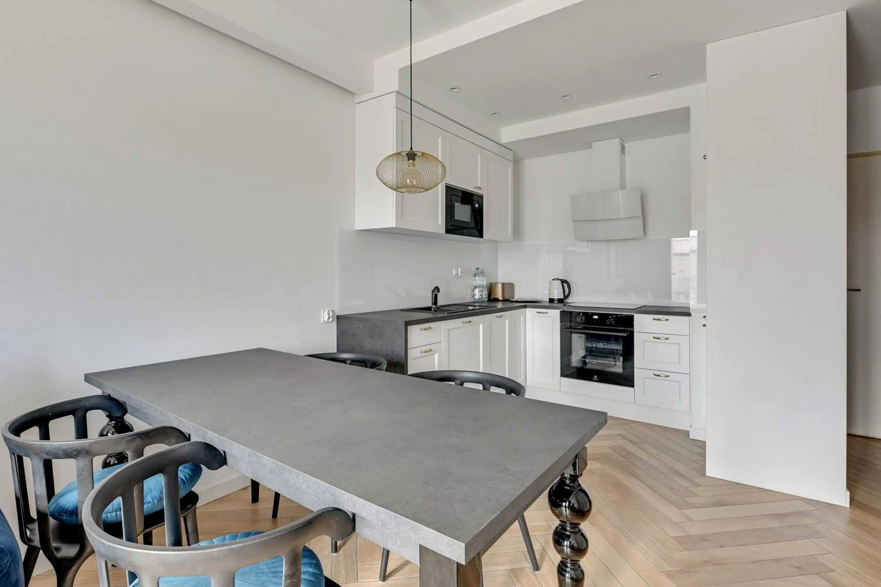 Kitchen or kitchenette in GRANO APARTMENTS Gdańsk Residence SPA & Wellness - GRANO APARTMENTS Gdańsk Old Town SPA & Wellness