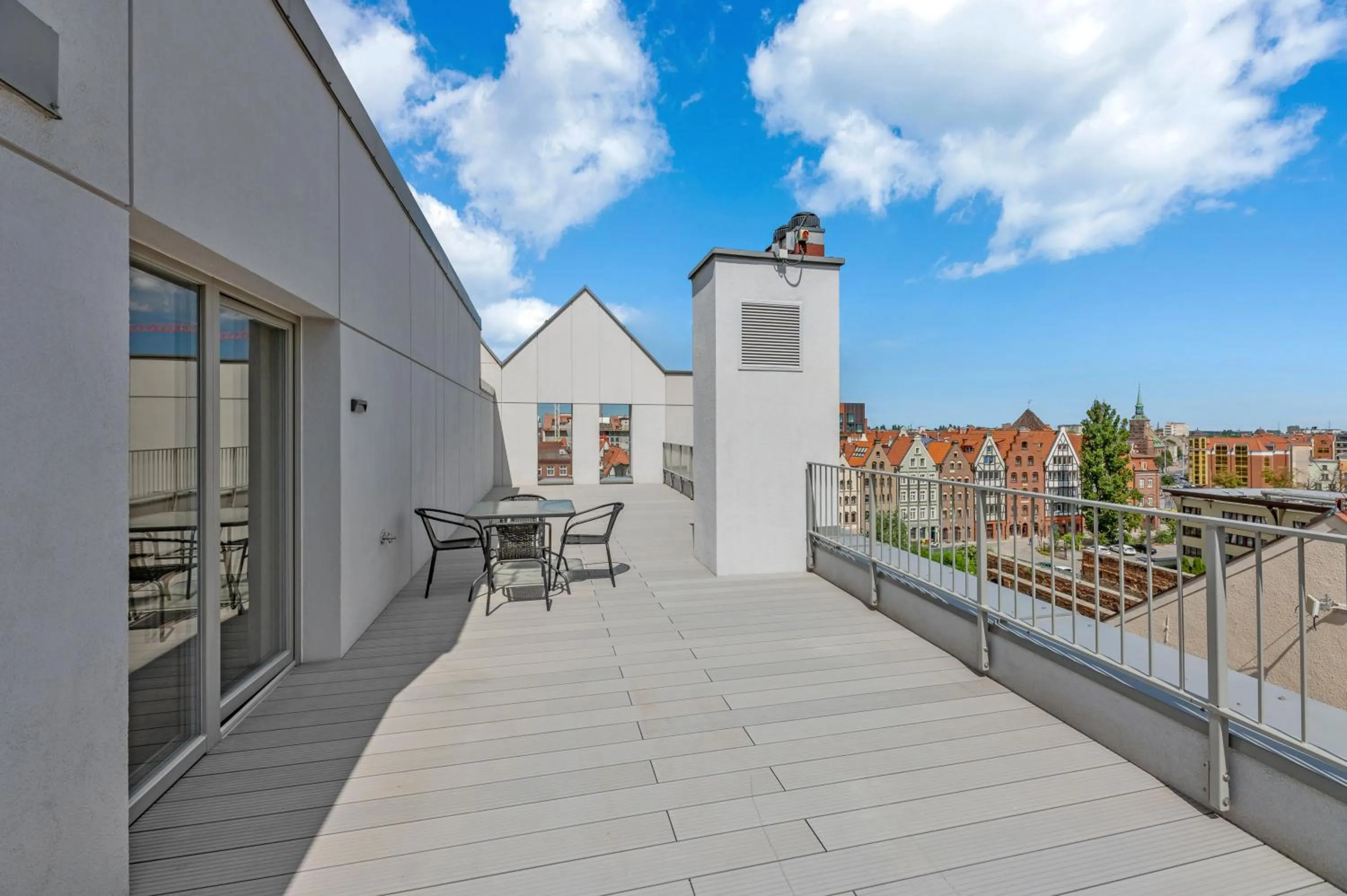 Balcony/Terrace in GRANO APARTMENTS Gdańsk Residence SPA & Wellness - GRANO APARTMENTS Gdańsk Old Town SPA & Wellness