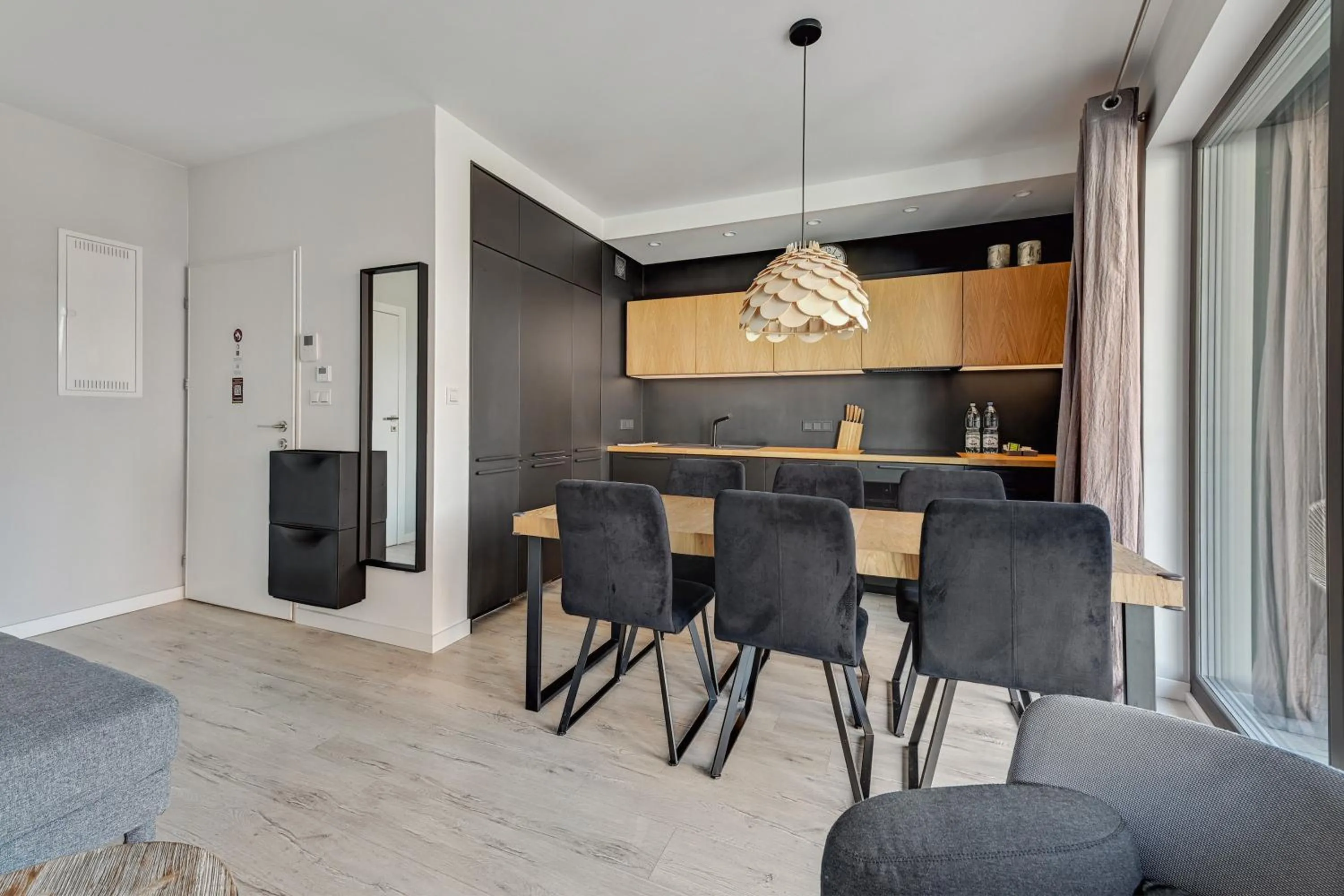 Kitchen or kitchenette in GRANO APARTMENTS Gdańsk Residence SPA & Wellness - GRANO APARTMENTS Gdańsk Old Town SPA & Wellness