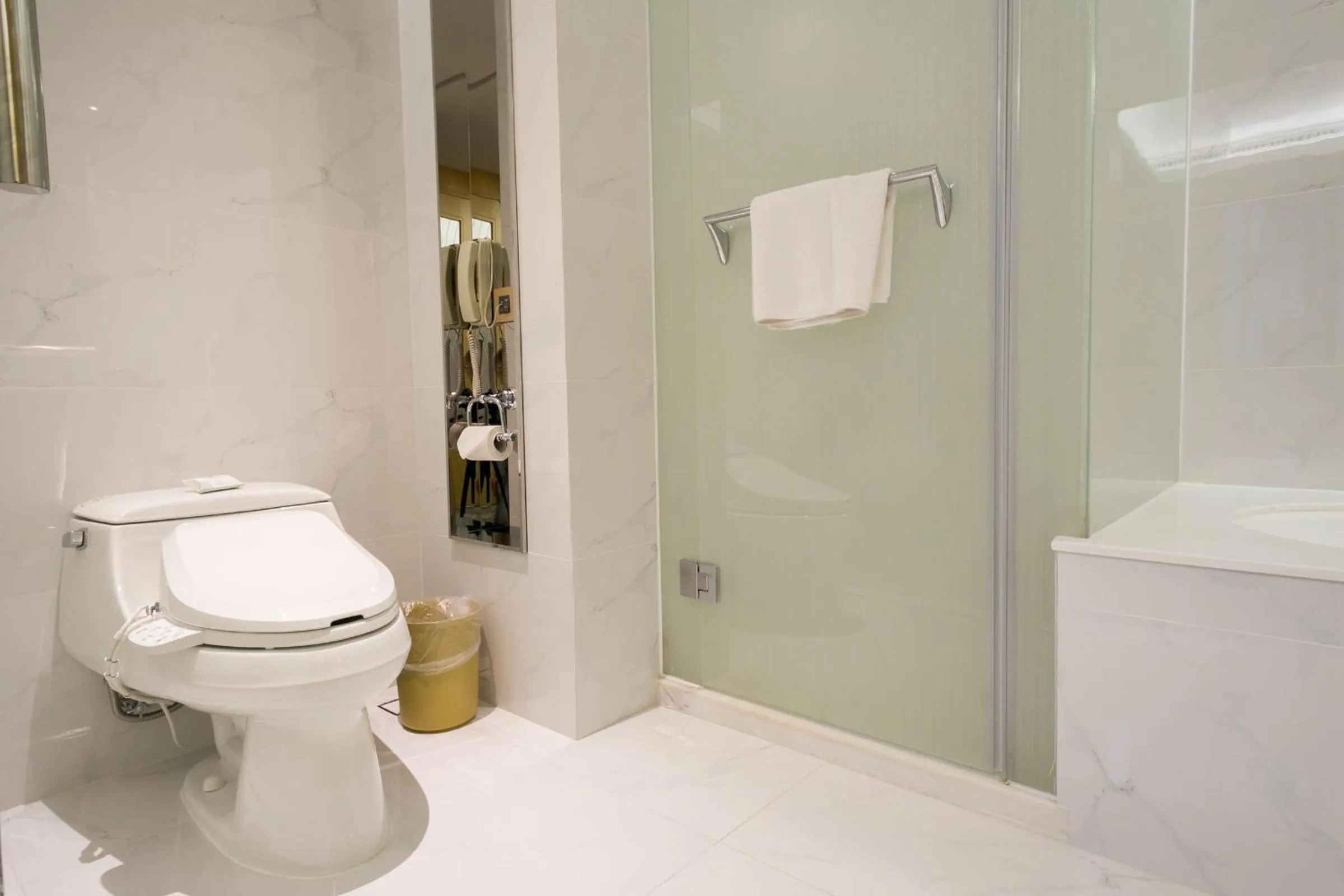 Bathroom in Anting Villa Hotel