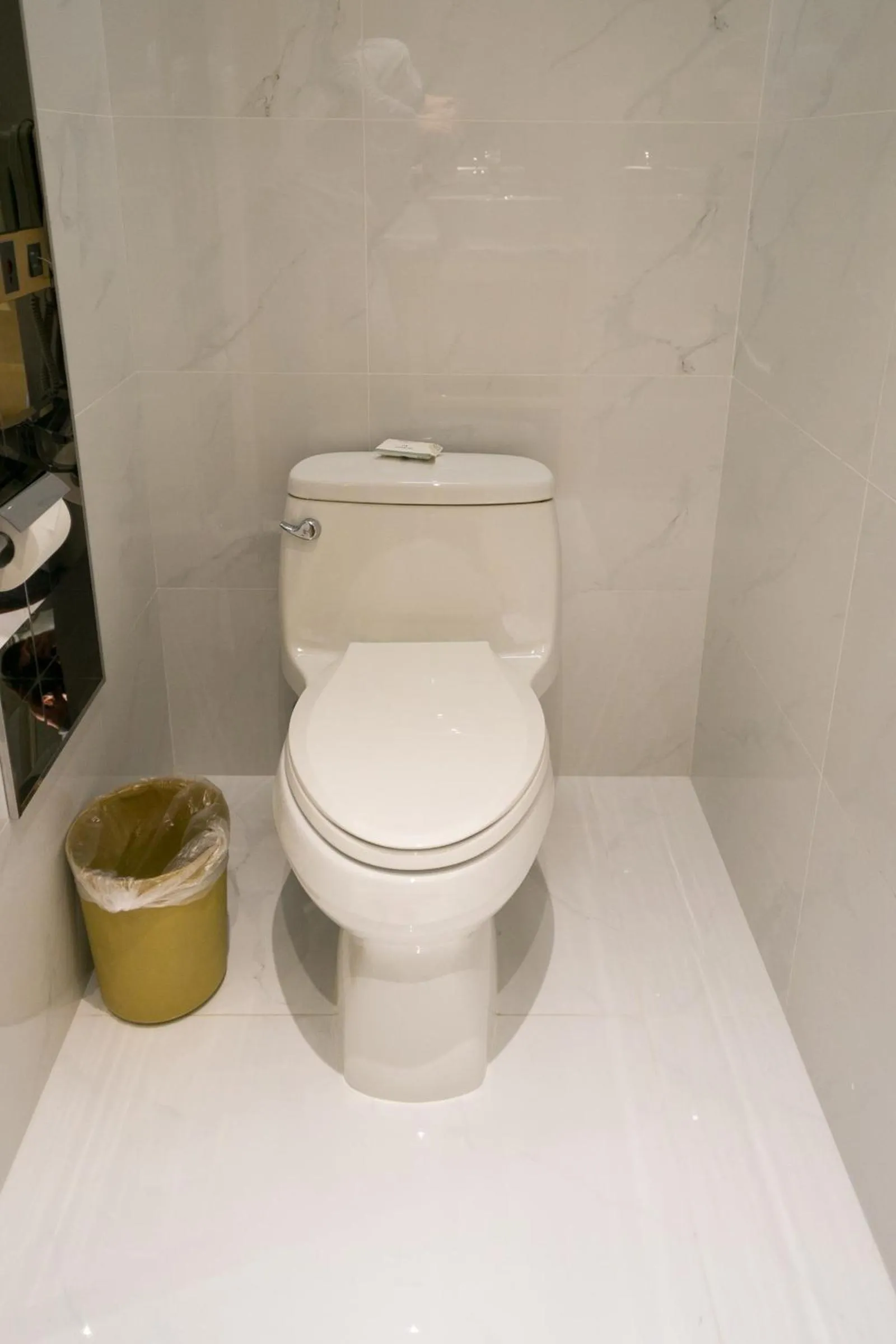 Toilet in Anting Villa Hotel