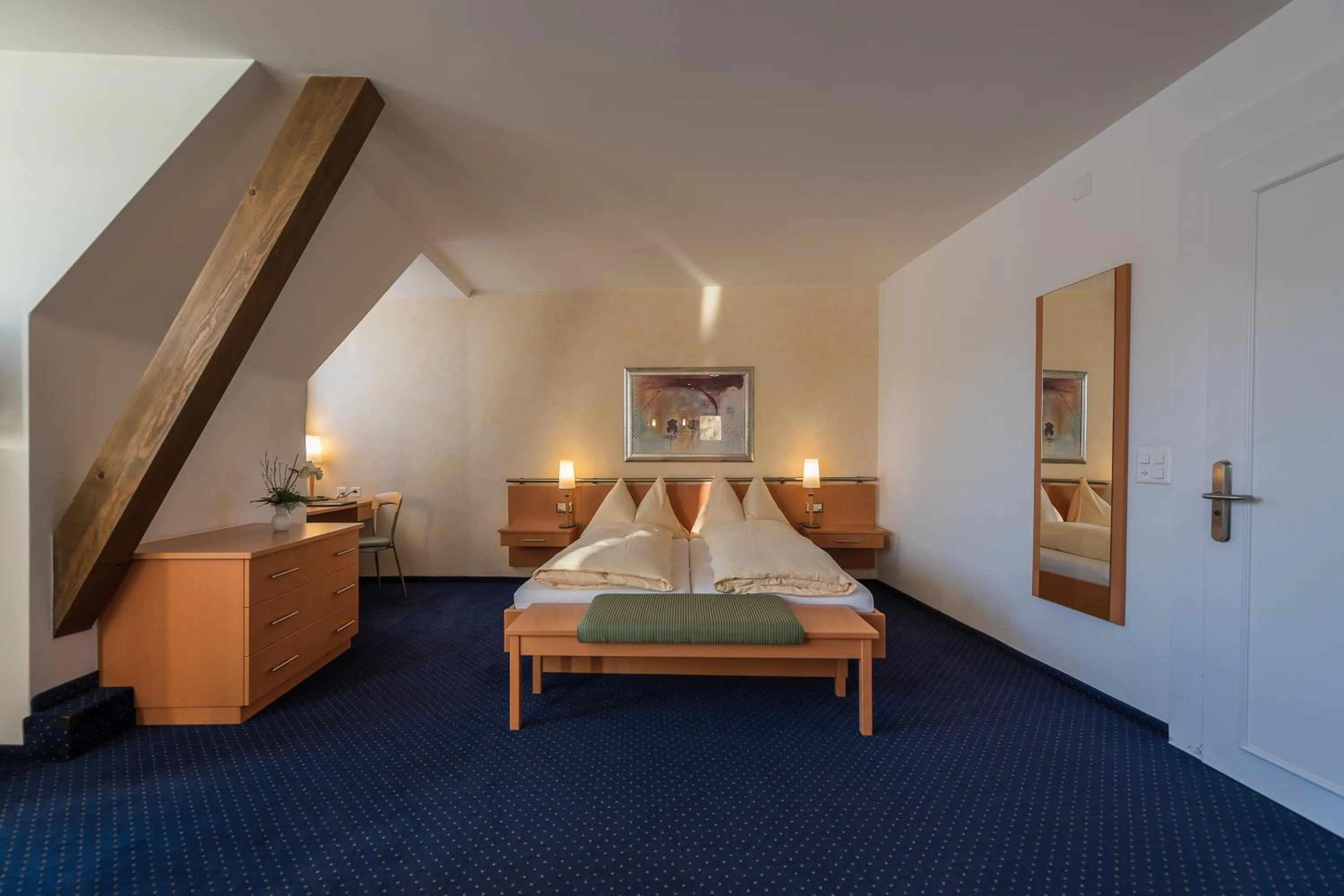 Junior Suite with Lake View in Parkhotel Gunten – Beach & Spa