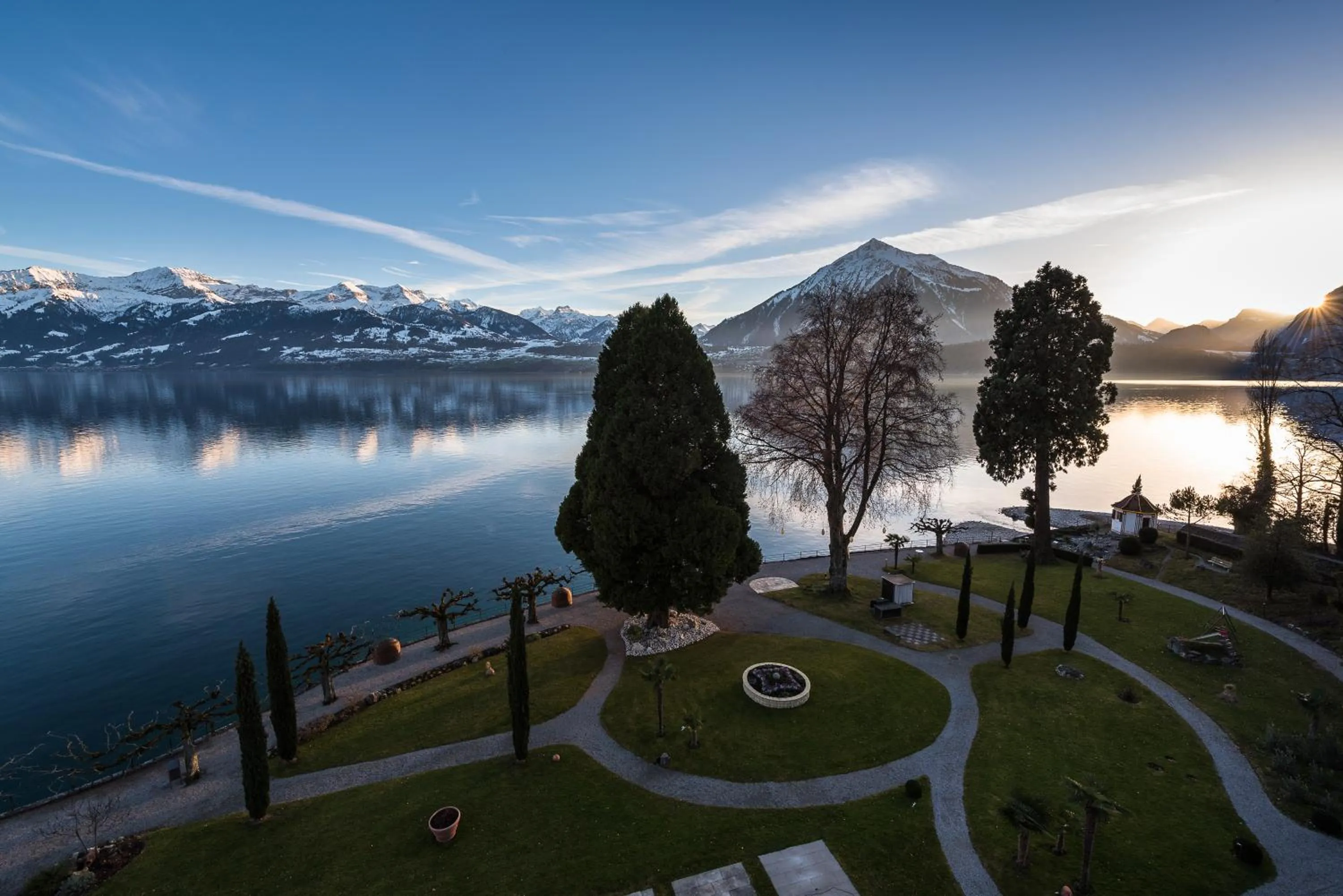 Garden view in Parkhotel Gunten – Beach & Spa