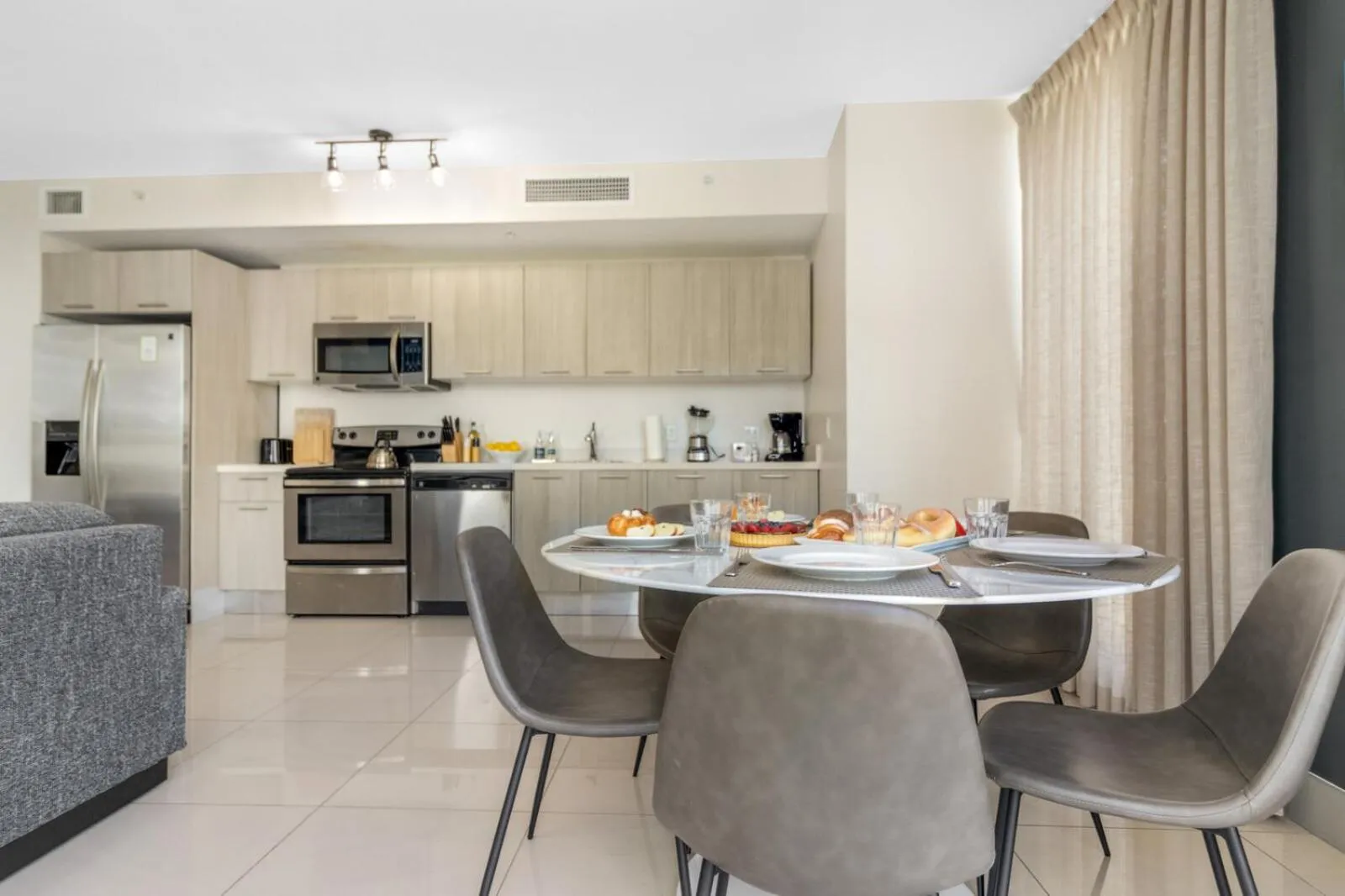 Roami at Habitat Brickell