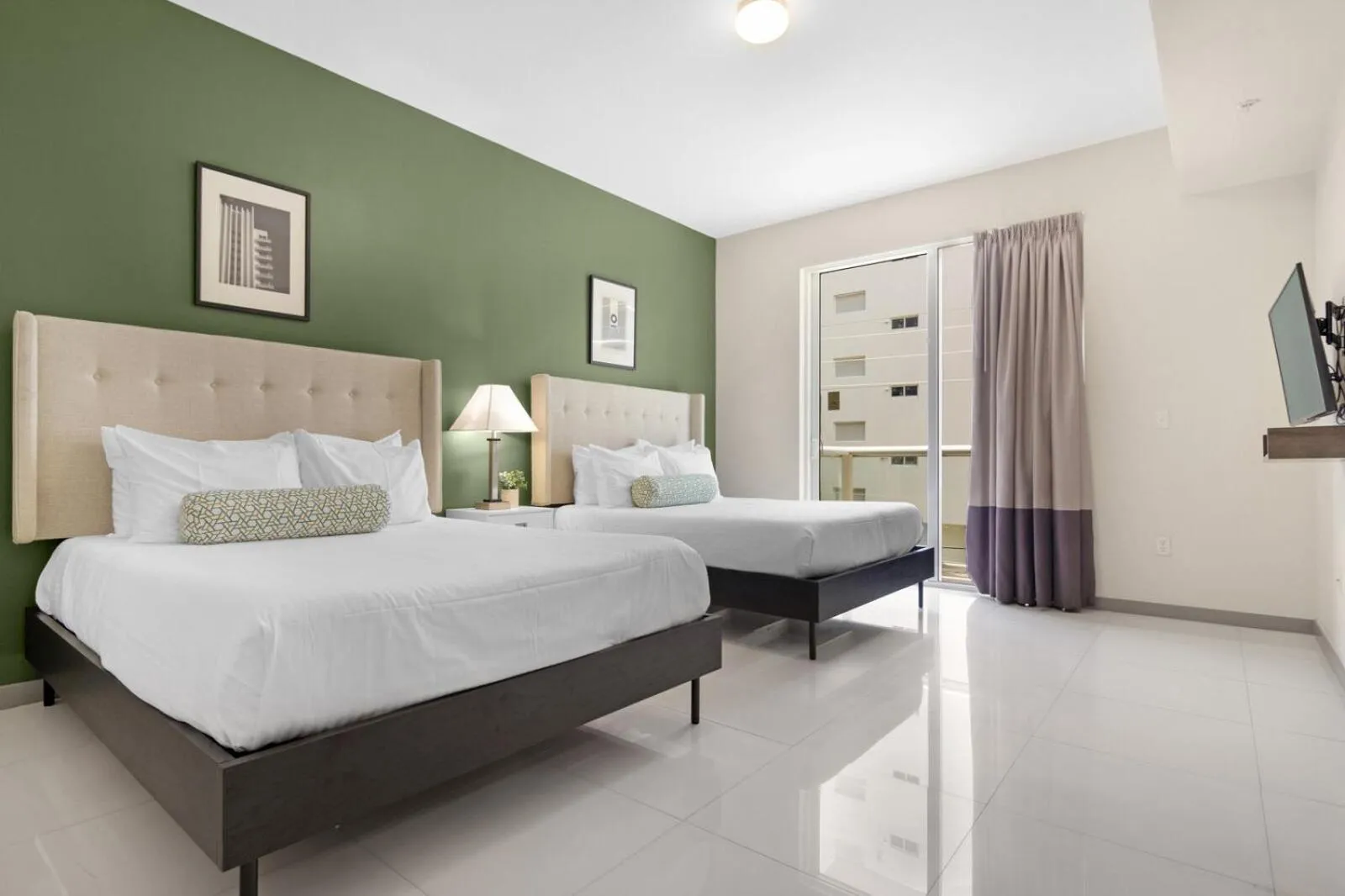 Bed in Roami at Habitat Brickell