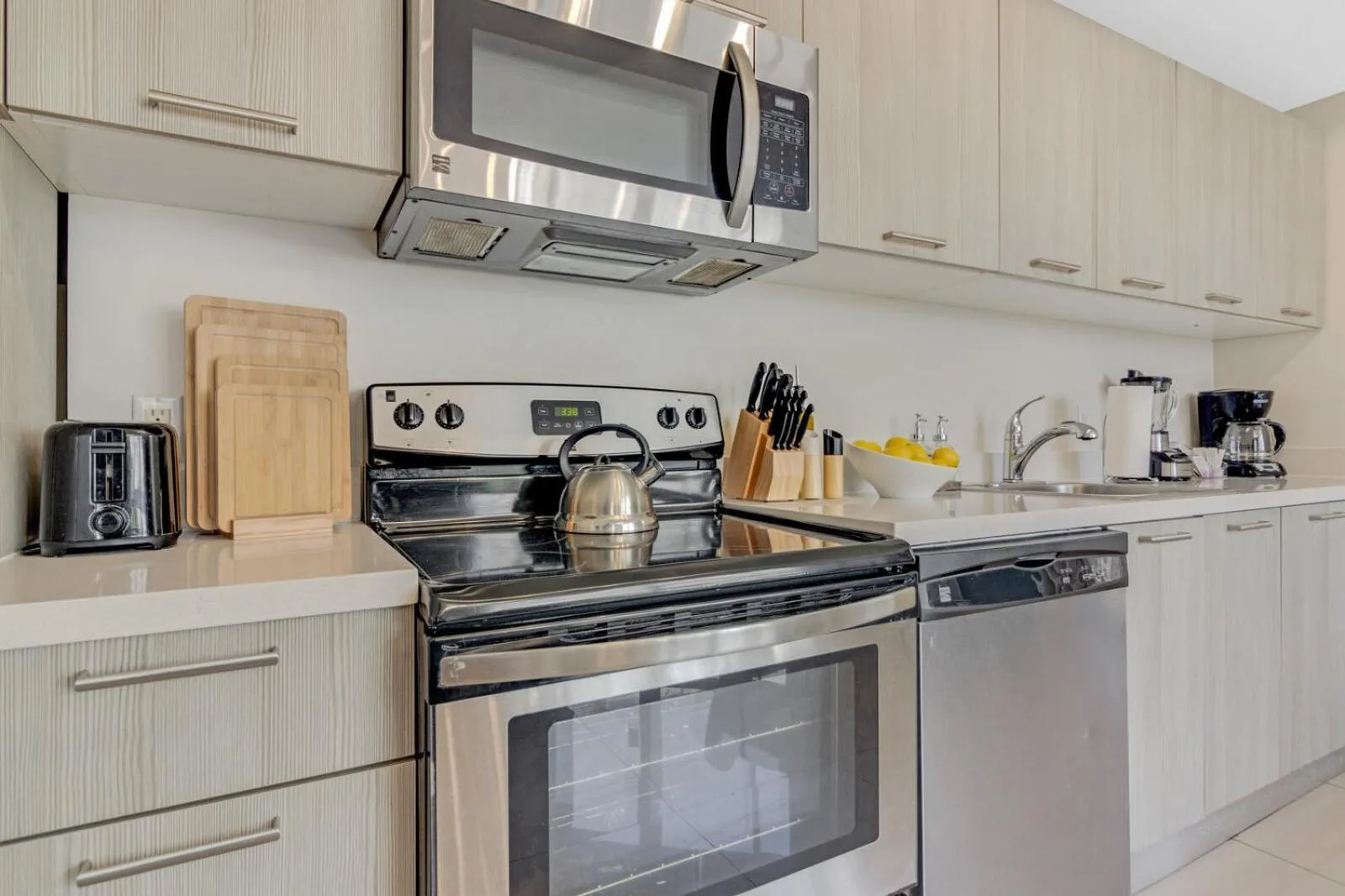 Roami at Habitat Brickell