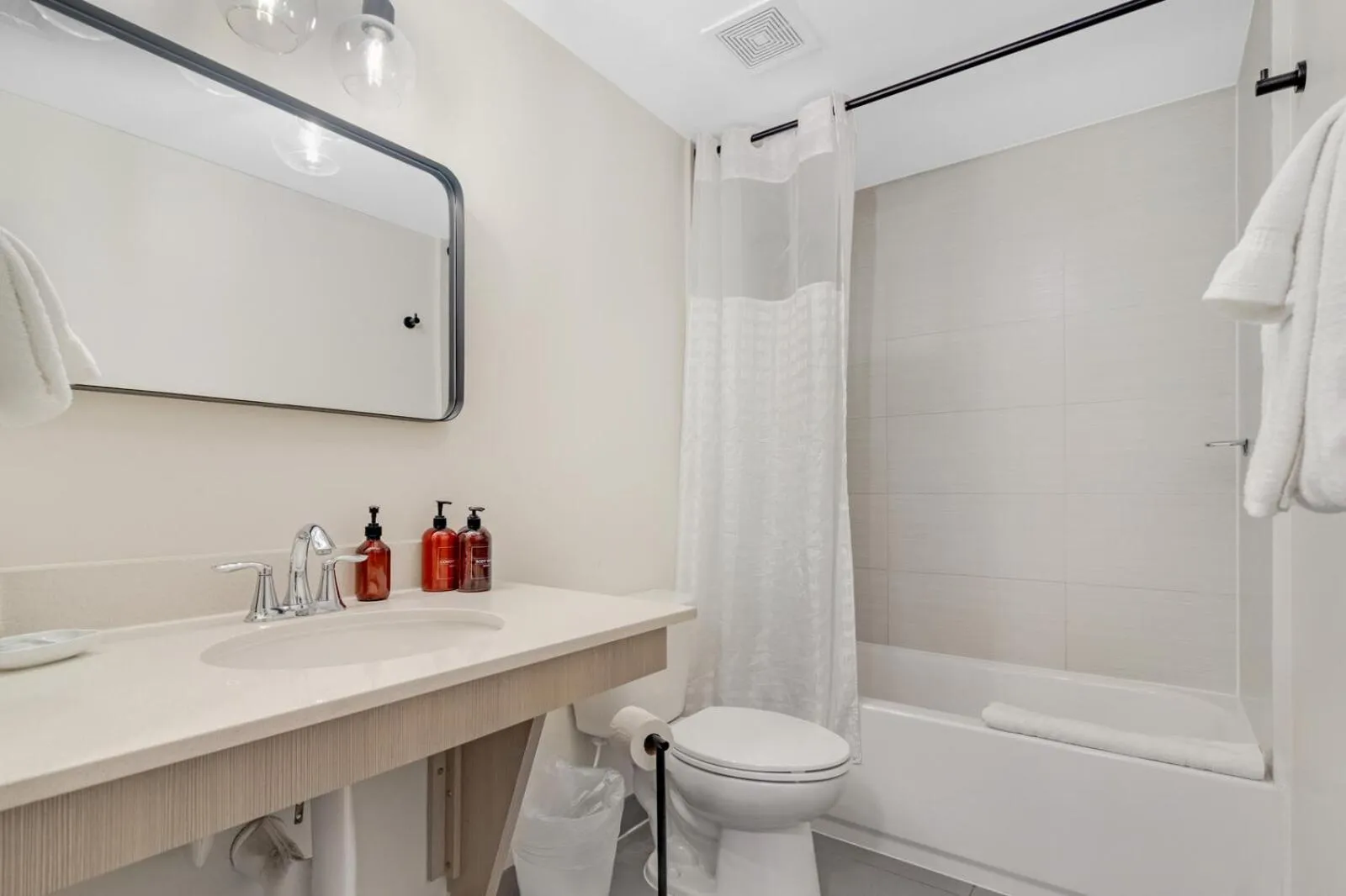 Roami at Habitat Brickell