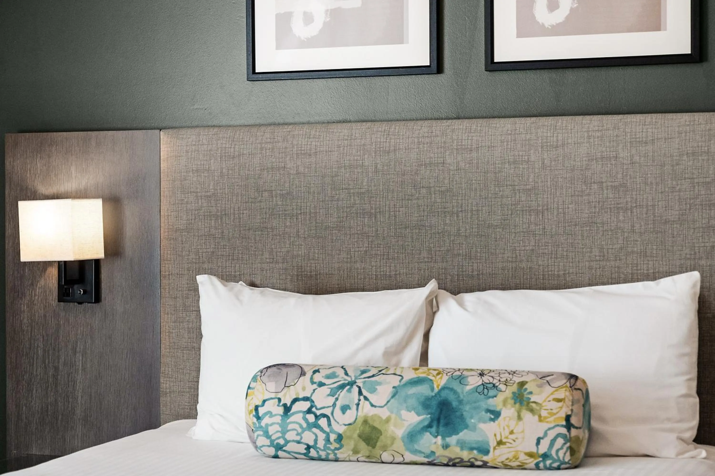 Bed in Roami at Habitat Brickell