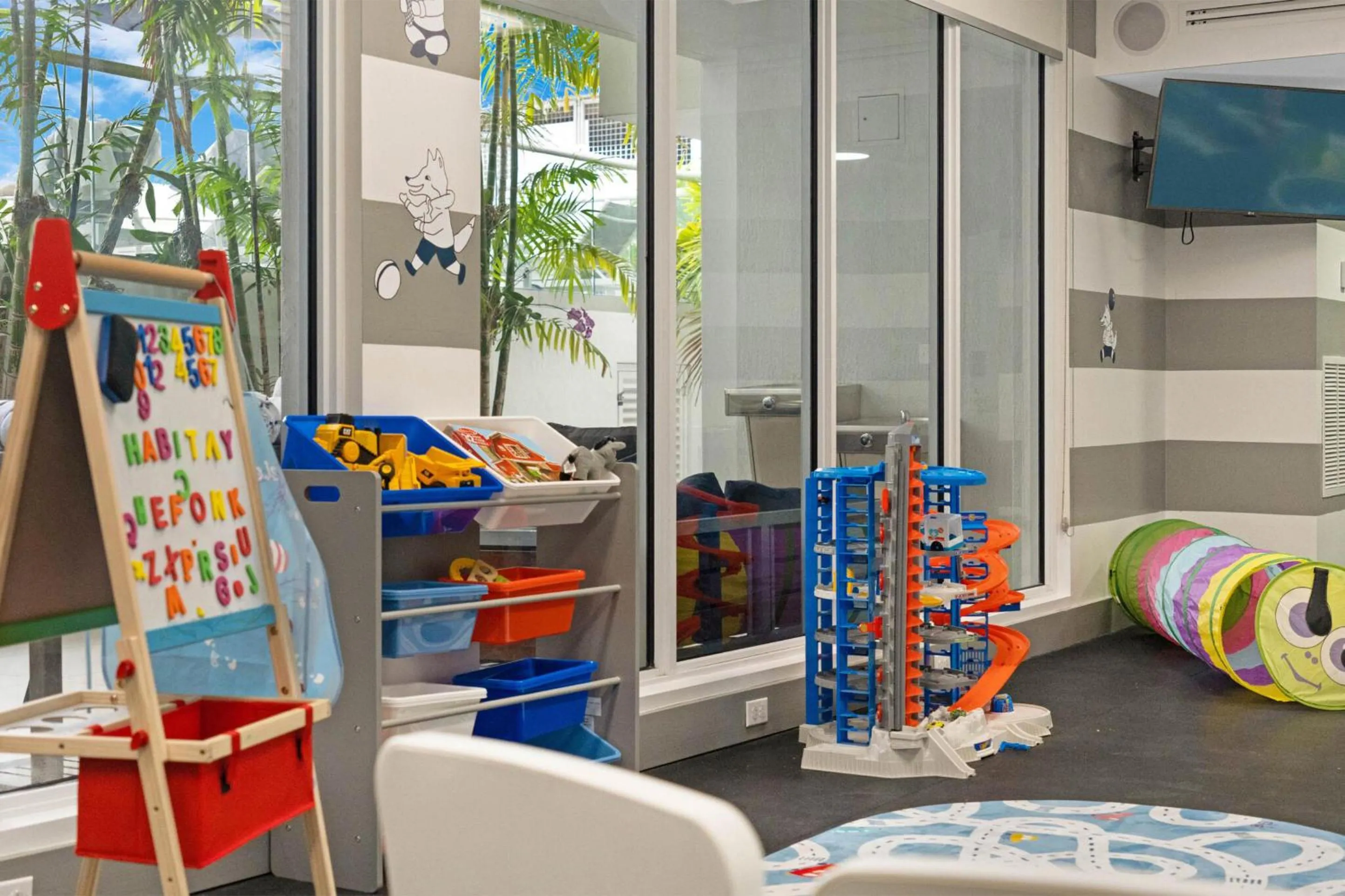 Roami at Habitat Brickell