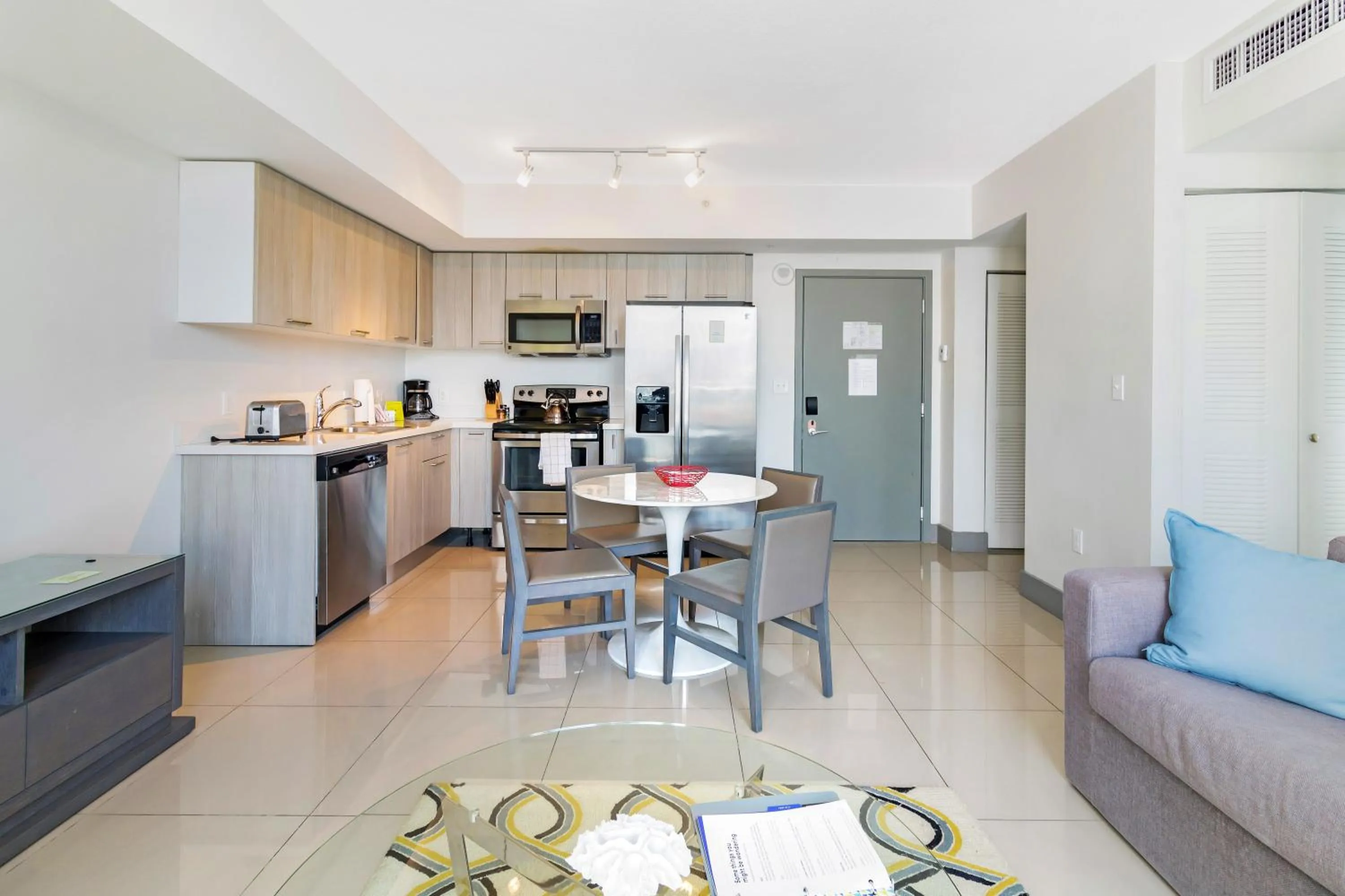 Roami at Habitat Brickell