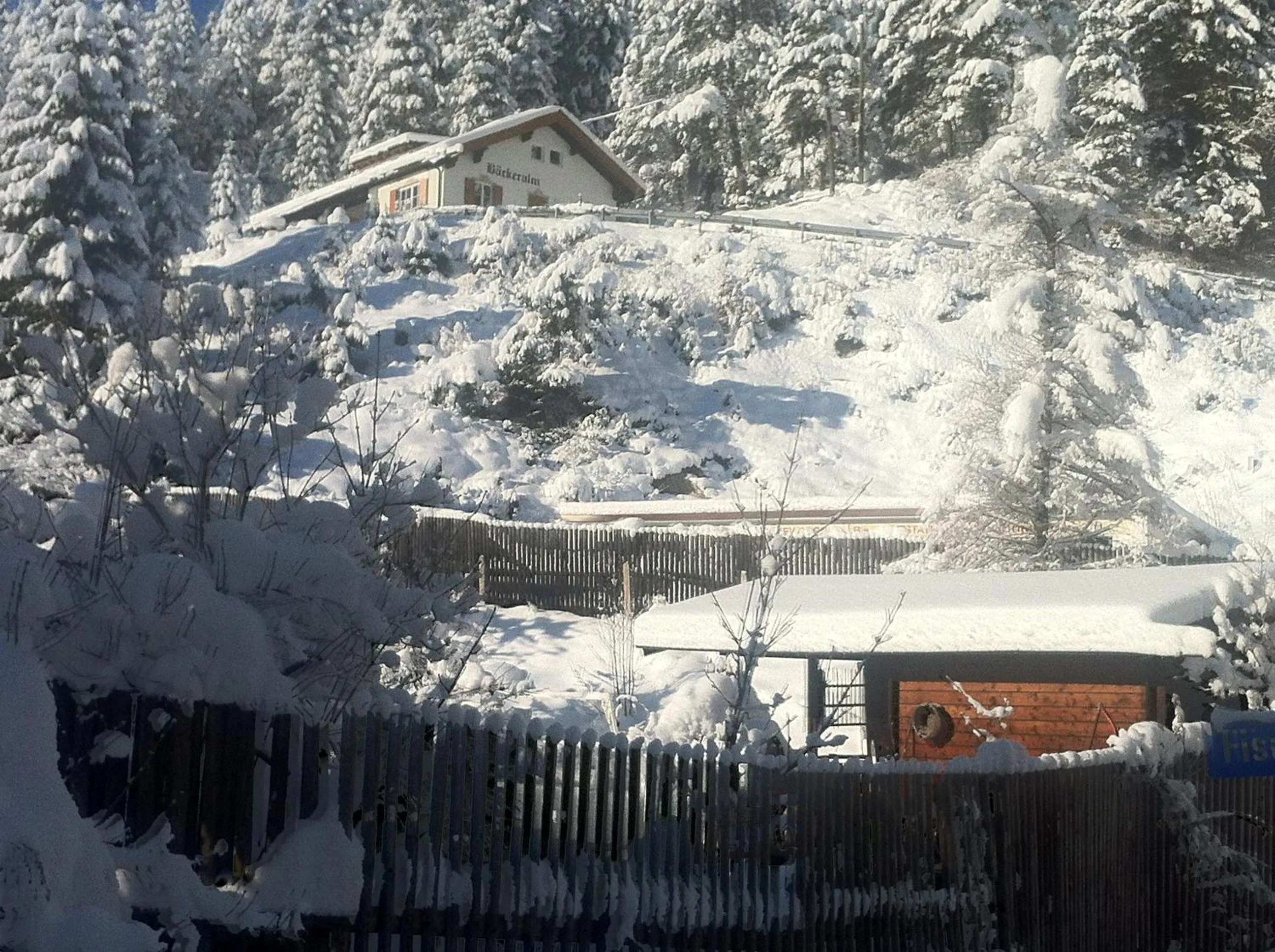 Facade/entrance in Bäckeralm© - B&B 16 +