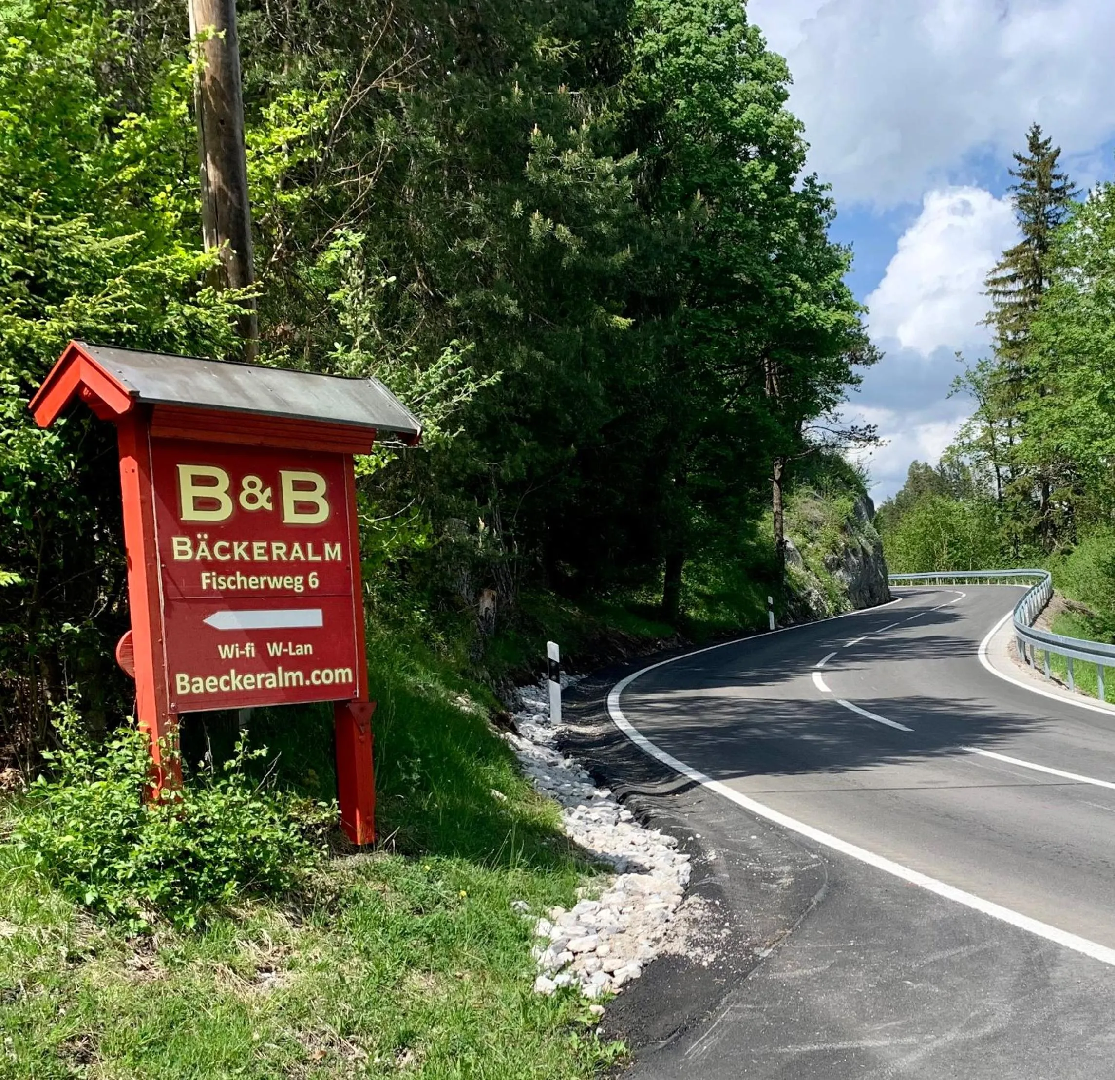 Bäckeralm© - B&B 16 +