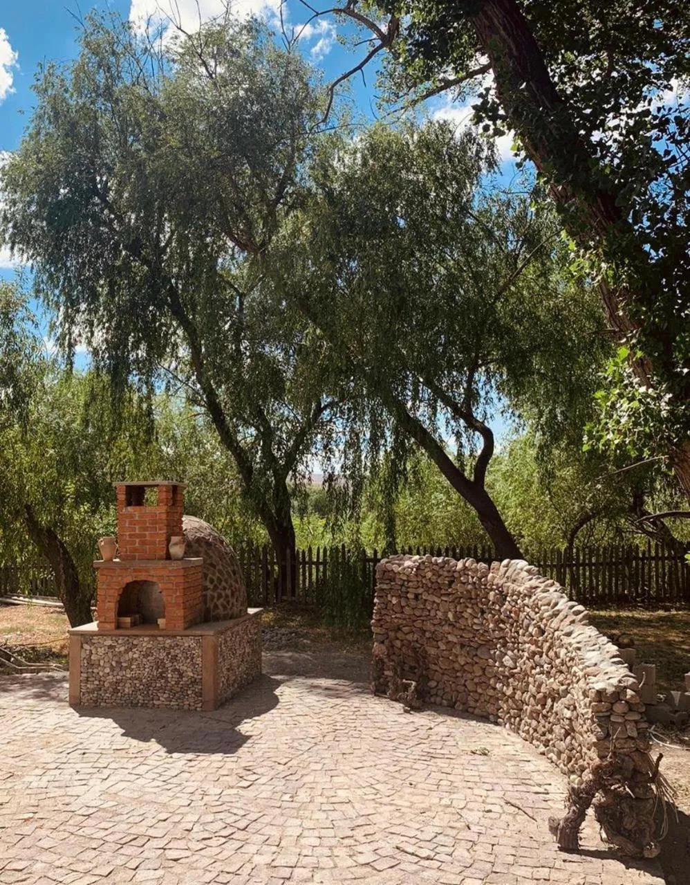 Area and facilities in SUNOLUS VINEYARDHOUSe