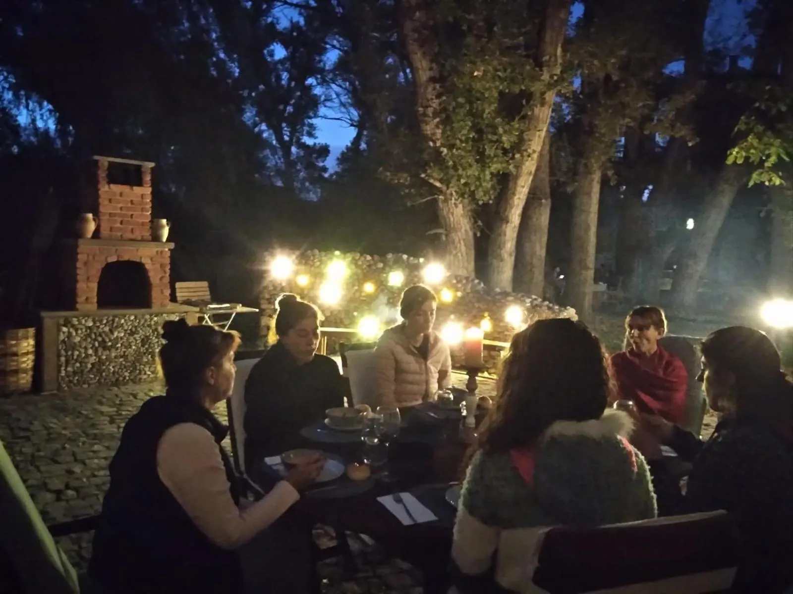 Night in SUNOLUS VINEYARDHOUSe