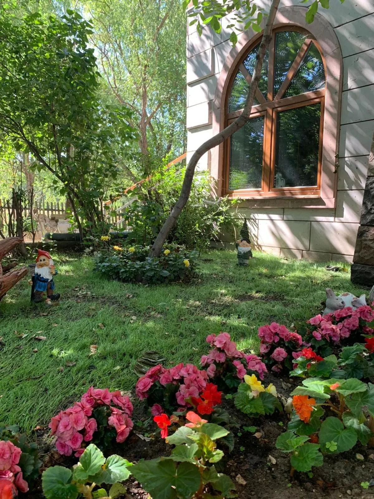 Natural landscape in SUNOLUS VINEYARDHOUSe