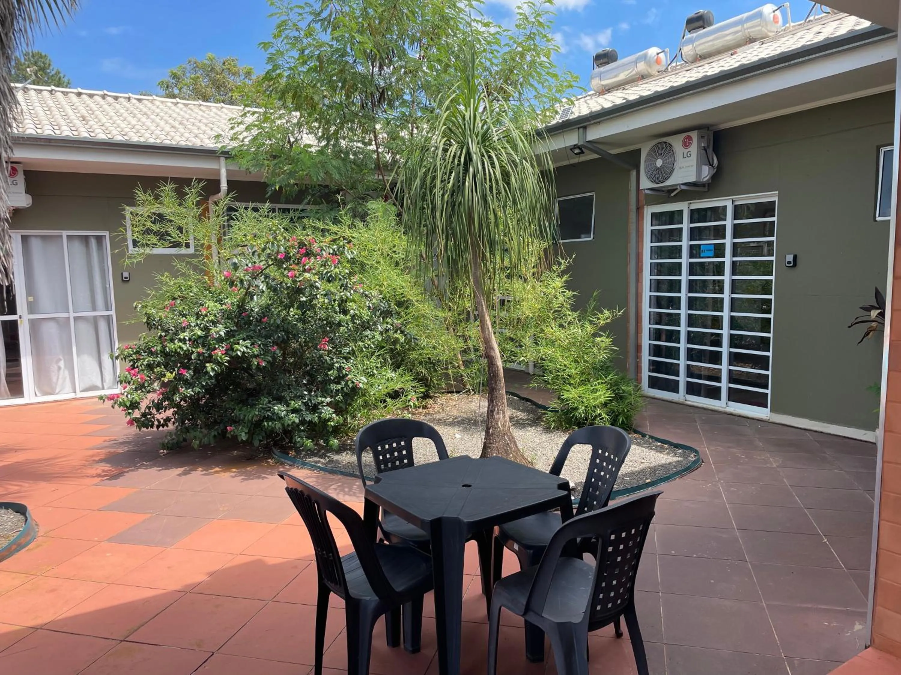Patio in Biomas Hotel