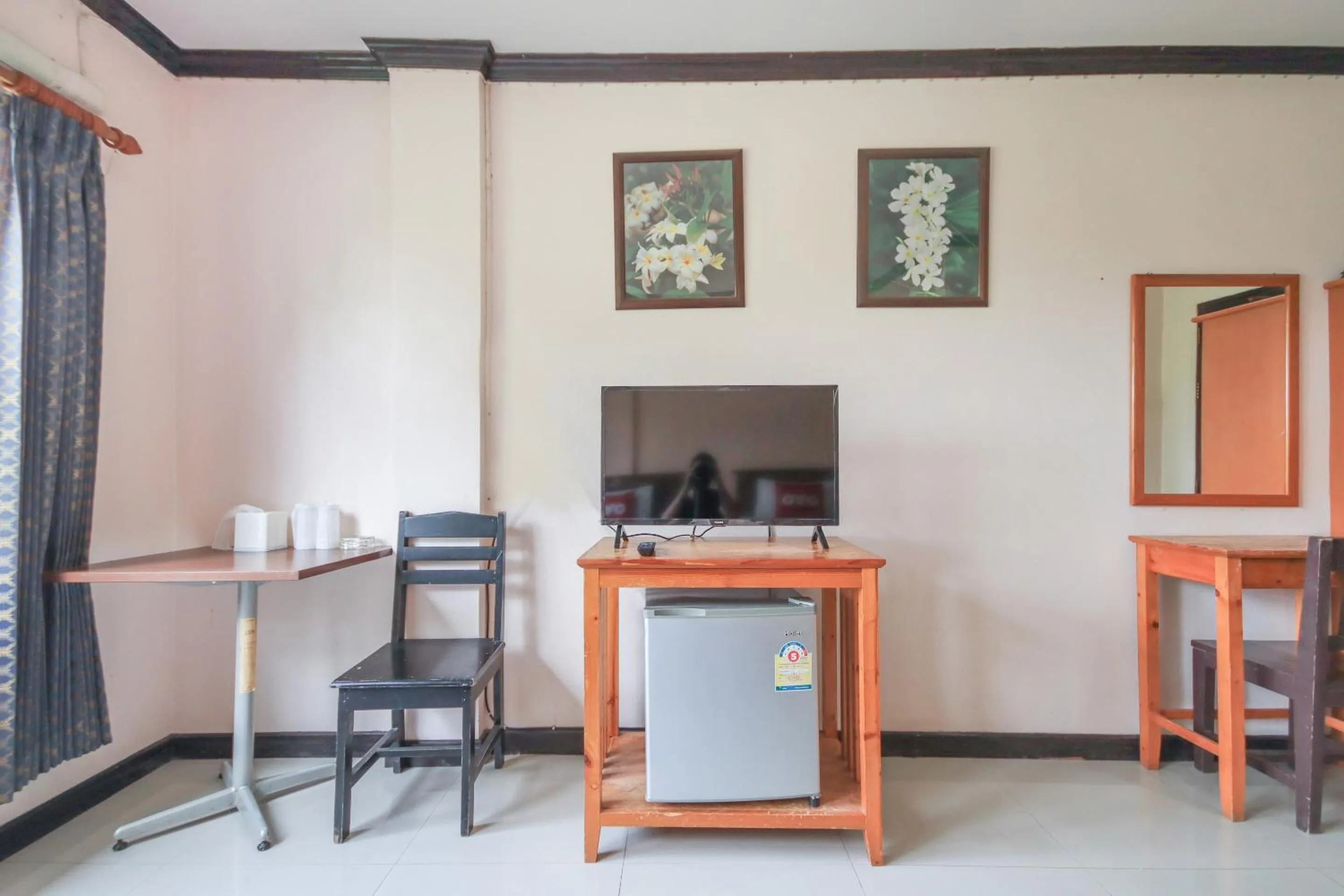 Bedroom in Prickhom Garden Hotel
