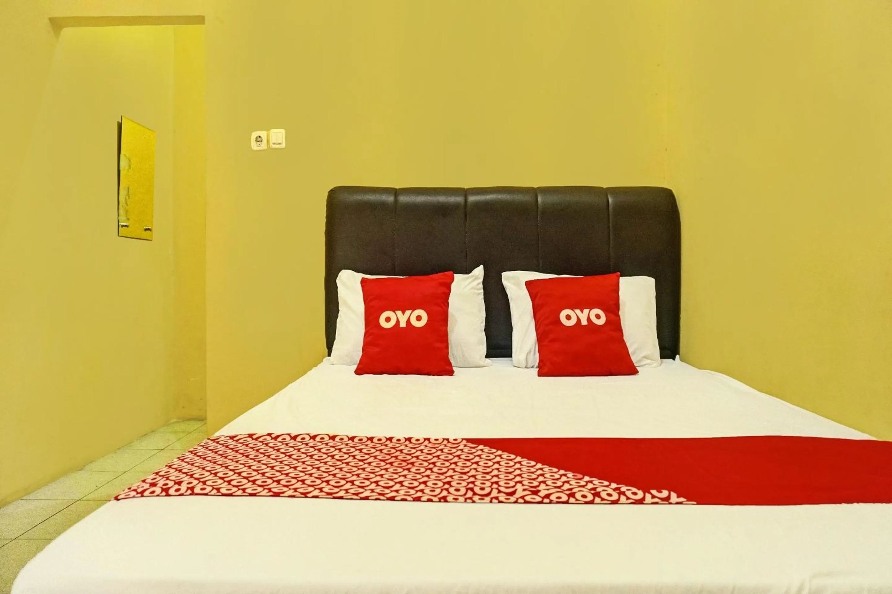 Bedroom, Bed in Hotel O Sweet Candy 1 Syariah