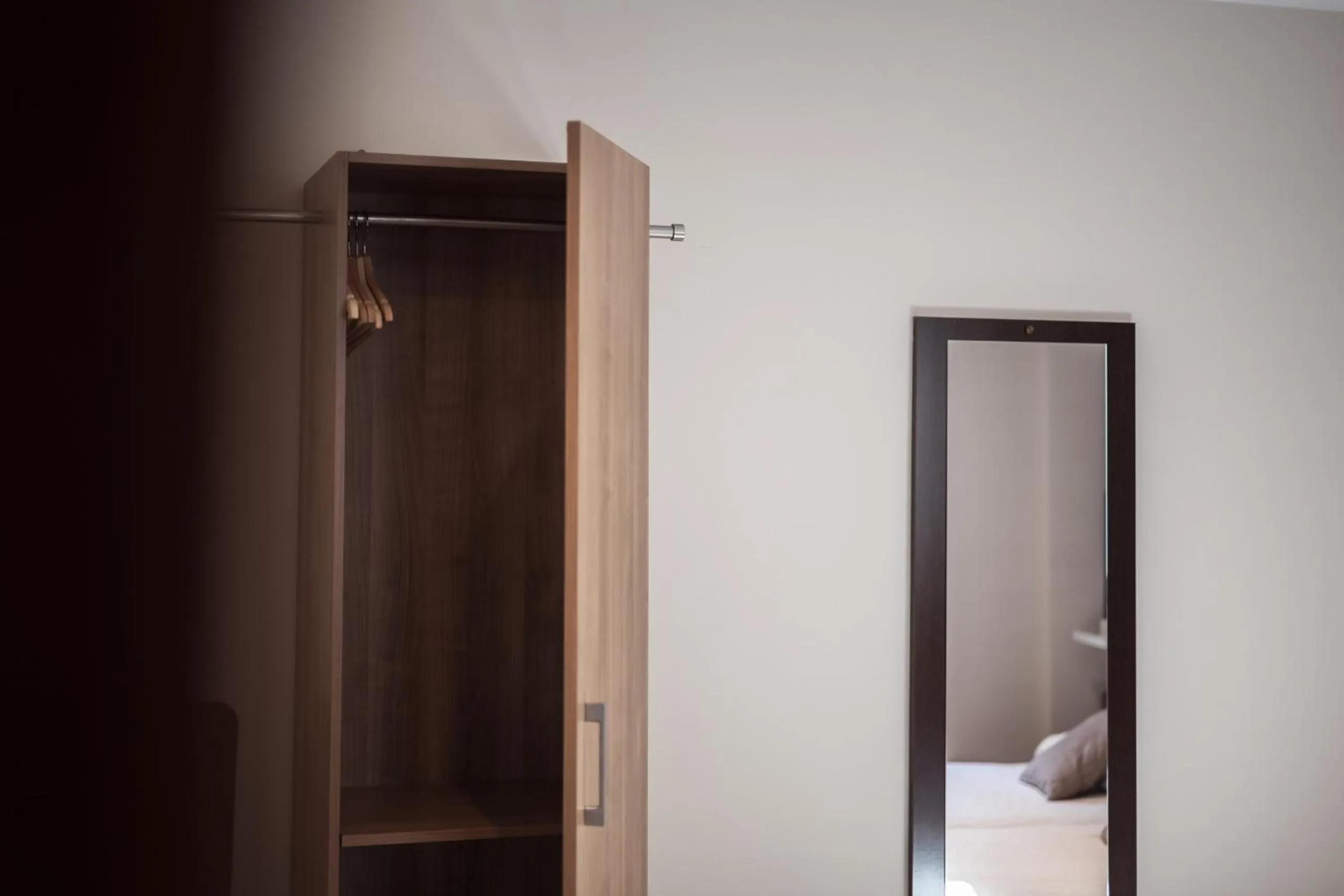 Decorative detail in Apartamentos Reyes Católicos