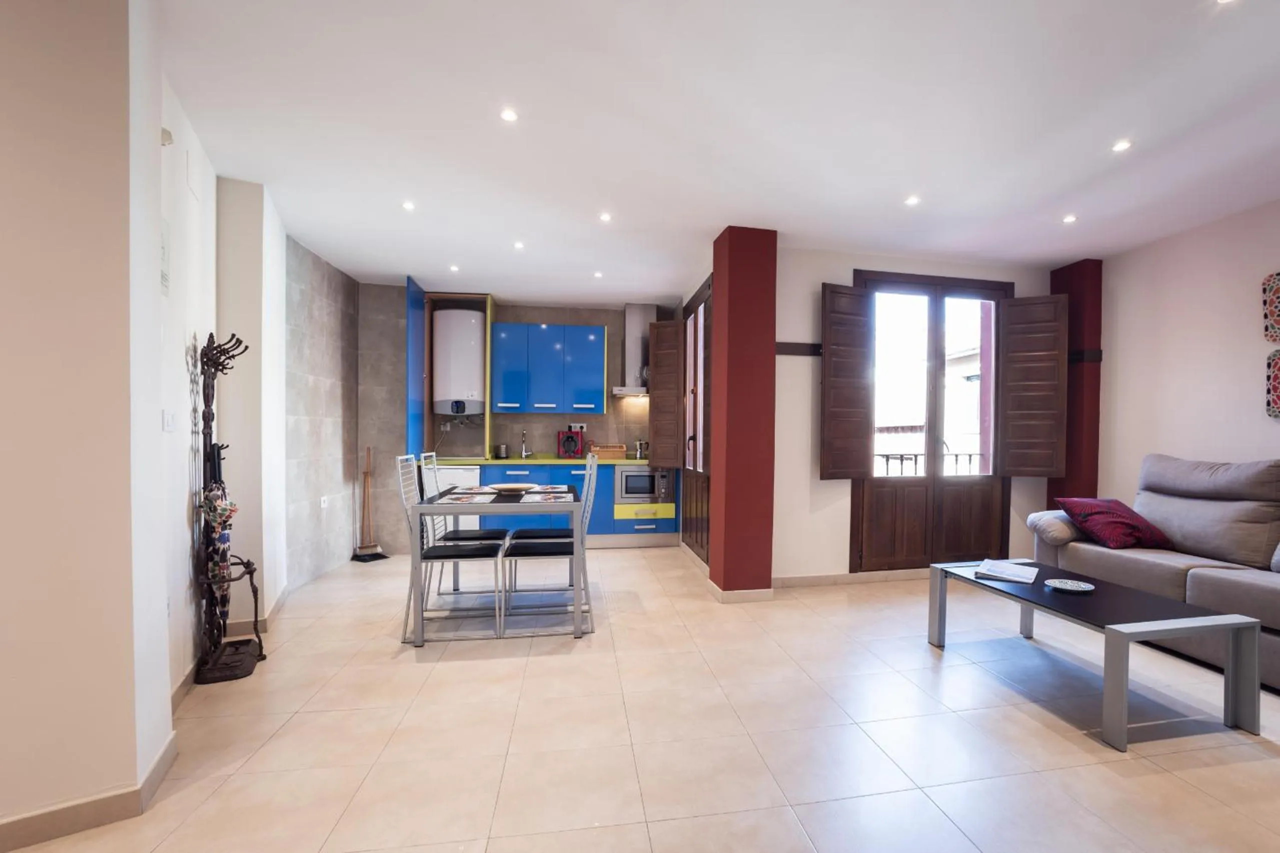 Dining area in Apartamentos Reyes Católicos