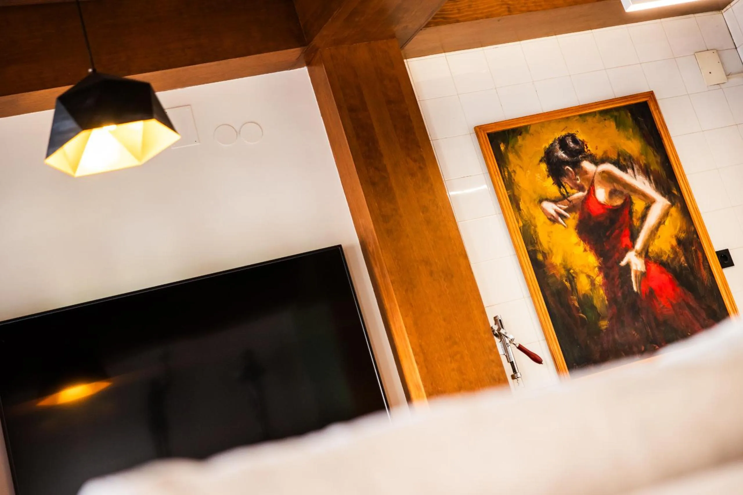 Decorative detail in Apartamentos Reyes Católicos