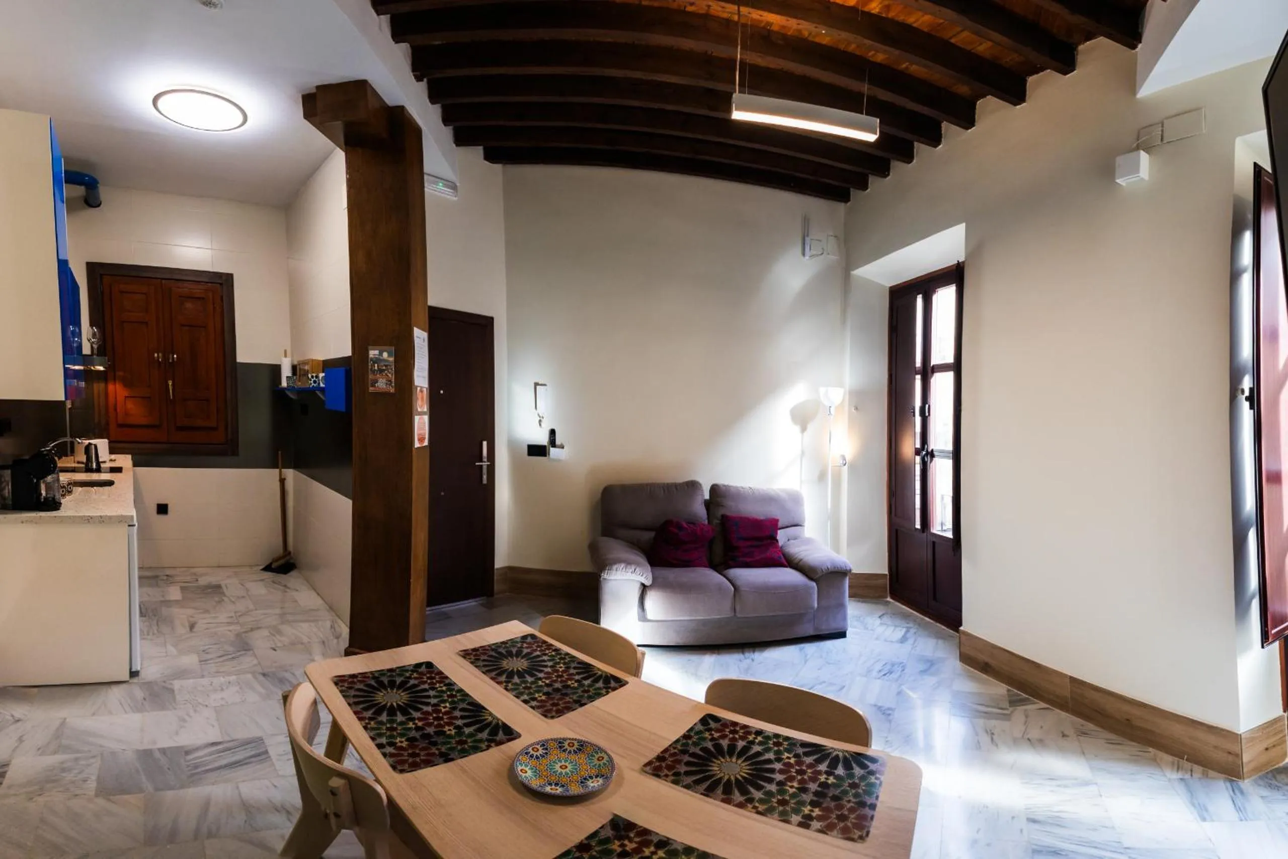 Dining area in Apartamentos Reyes Católicos