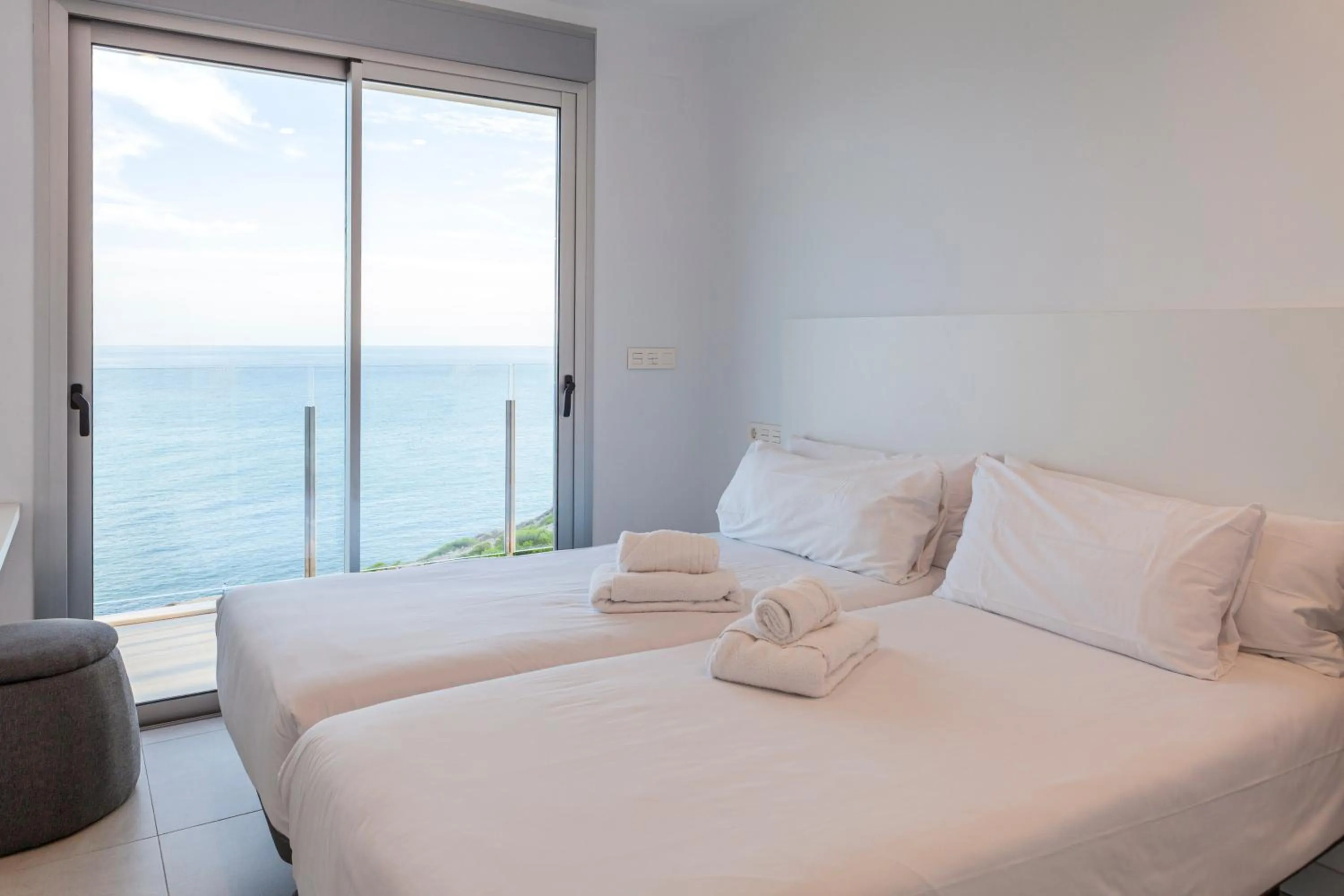 Sea view, Bed in Blue Line Apartment Hotel - Be Line Group