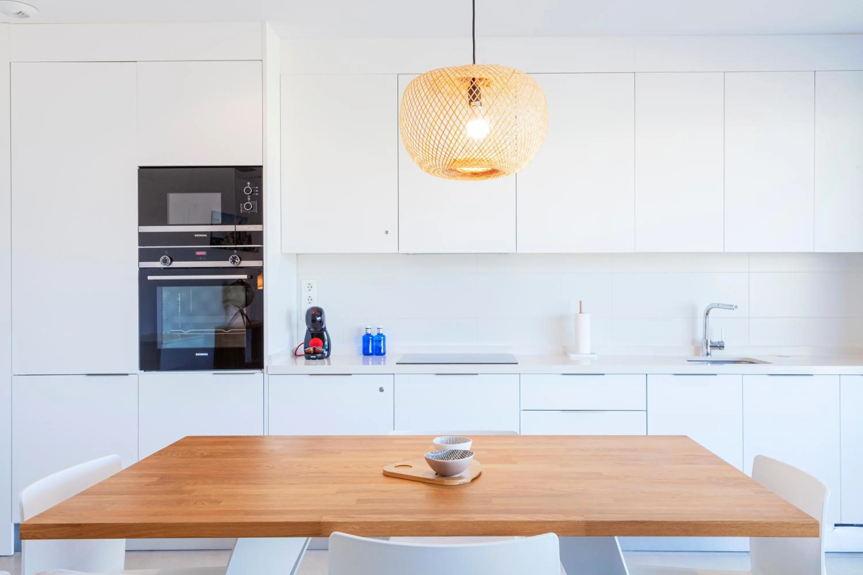 Dining area in Blue Line Apartment Hotel - Be Line Group