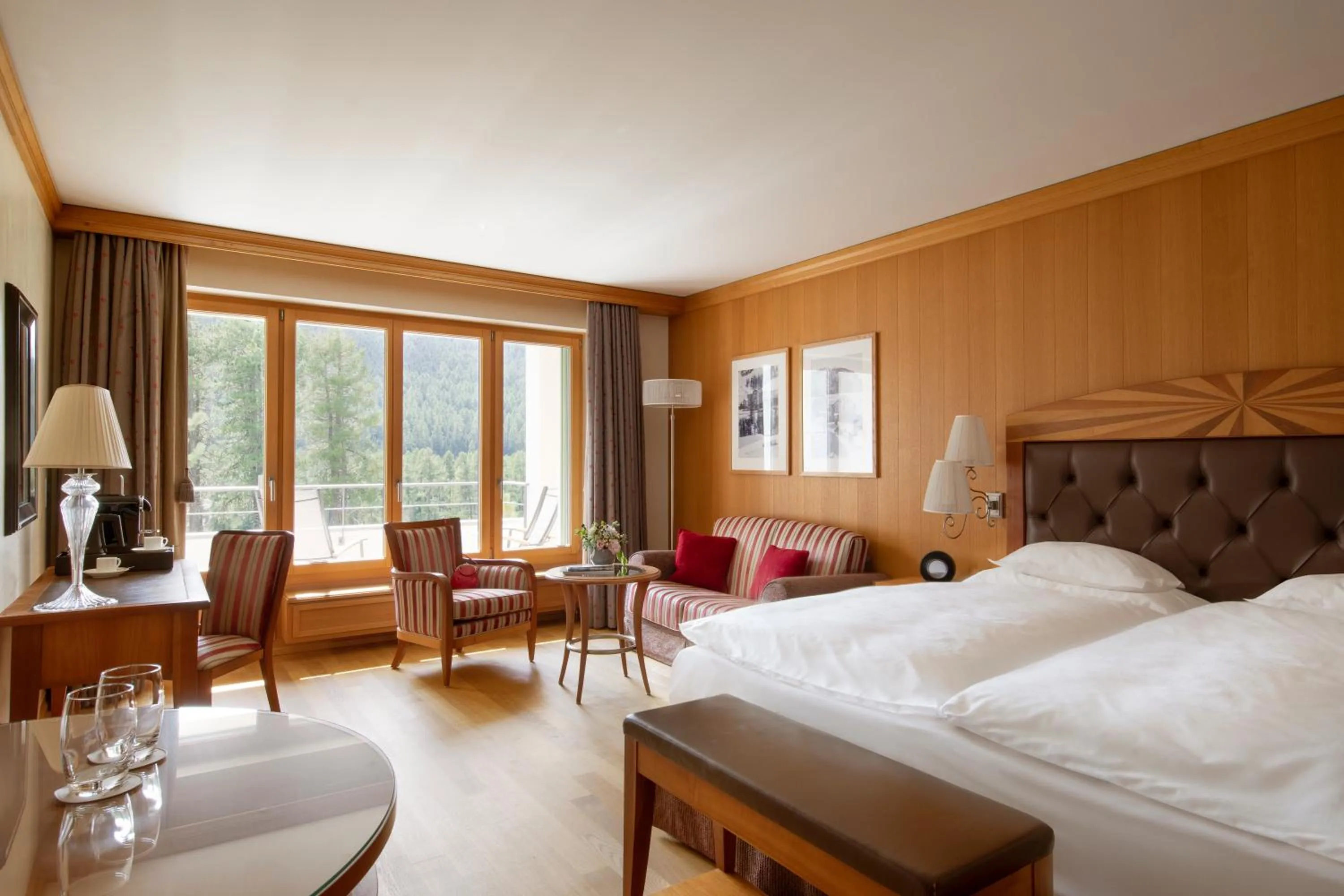 Bedroom, Bed in Grand Hotel Kronenhof