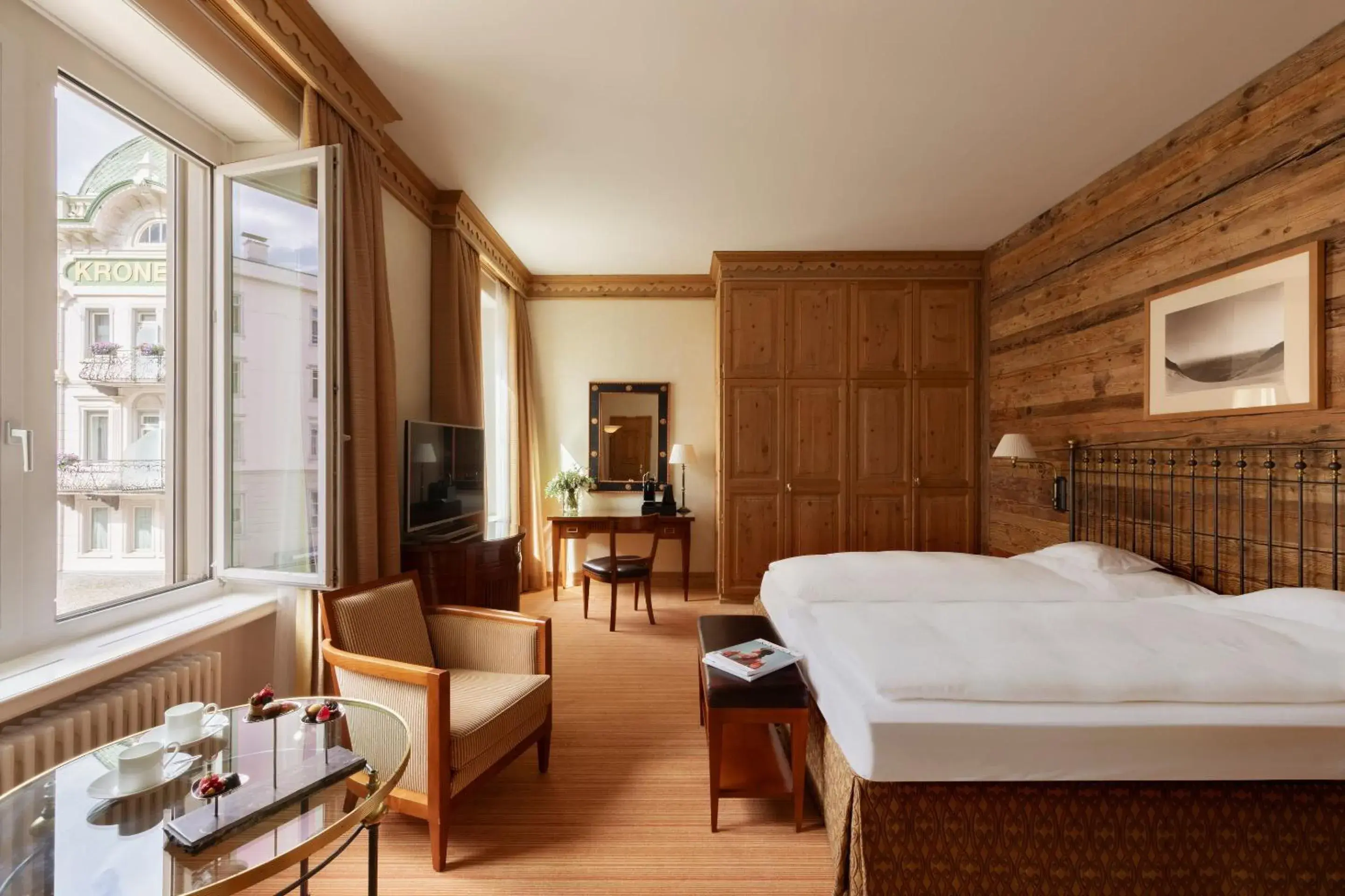 Double Superior in Grand Hotel Kronenhof Double Superior in Grand Hotel Kronenhof