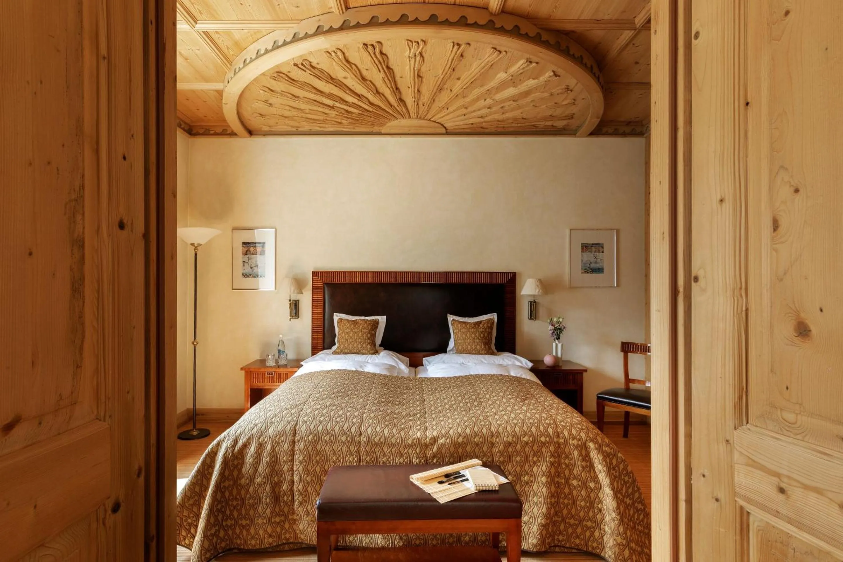 Bedroom, Bed in Grand Hotel Kronenhof