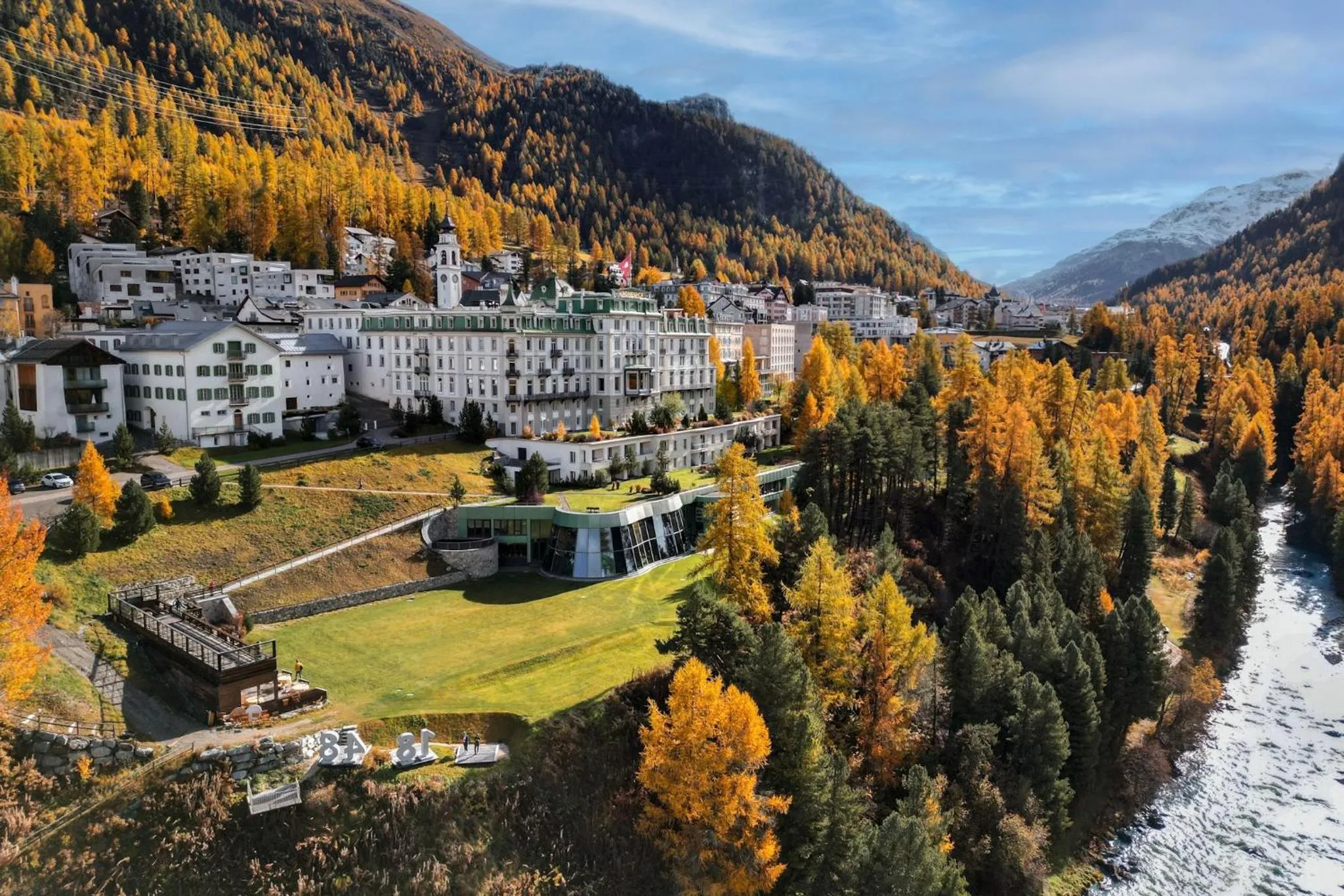 Facade/entrance in Grand Hotel Kronenhof