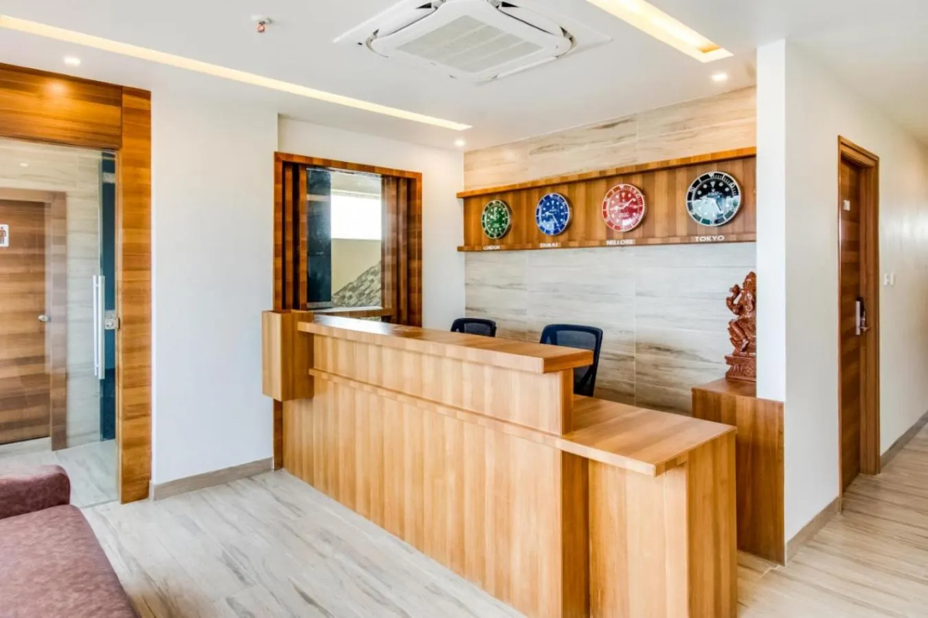 Lobby or reception in INN THE CENTRE