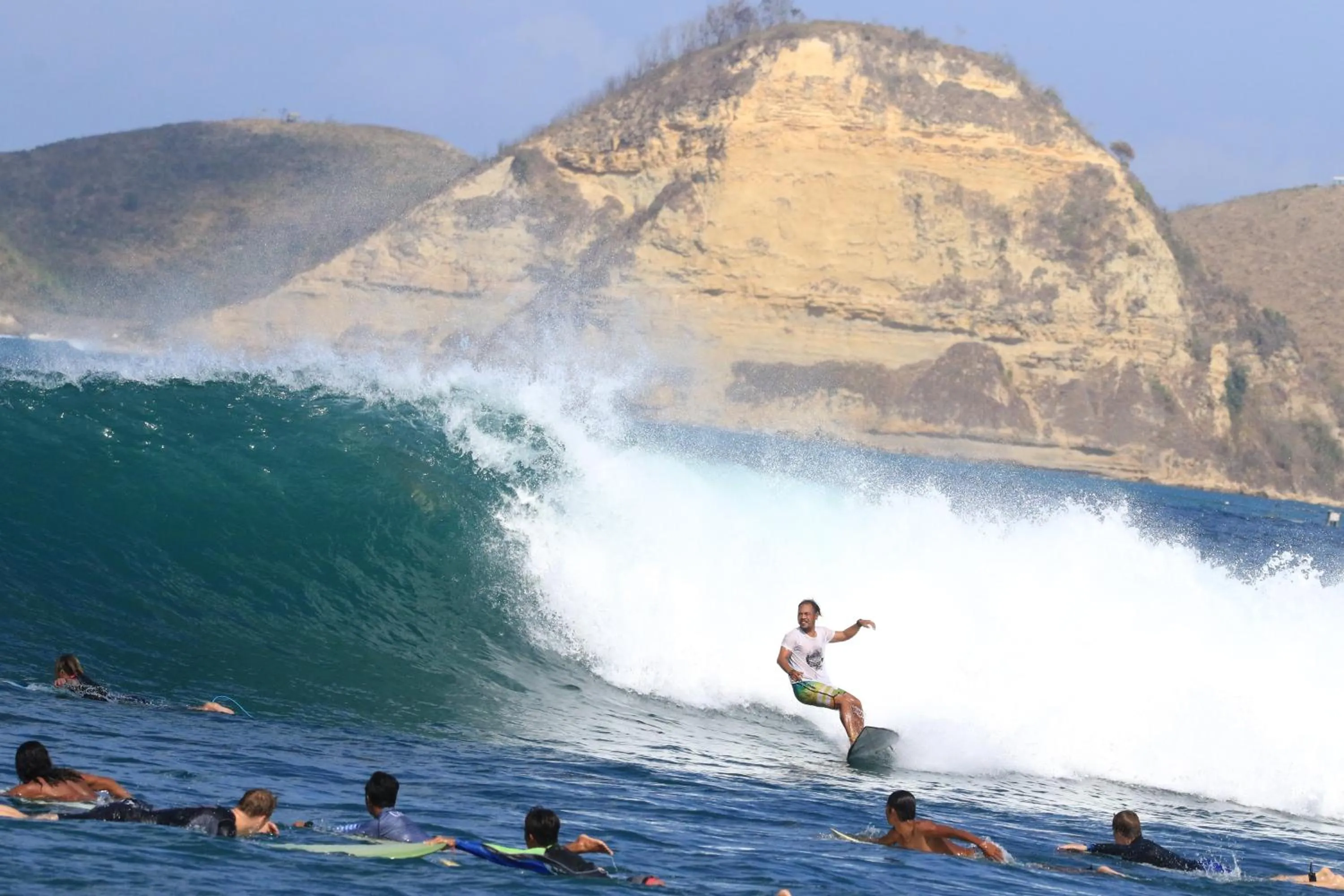 Tropical Sunday Bungalow - Surf And Stay