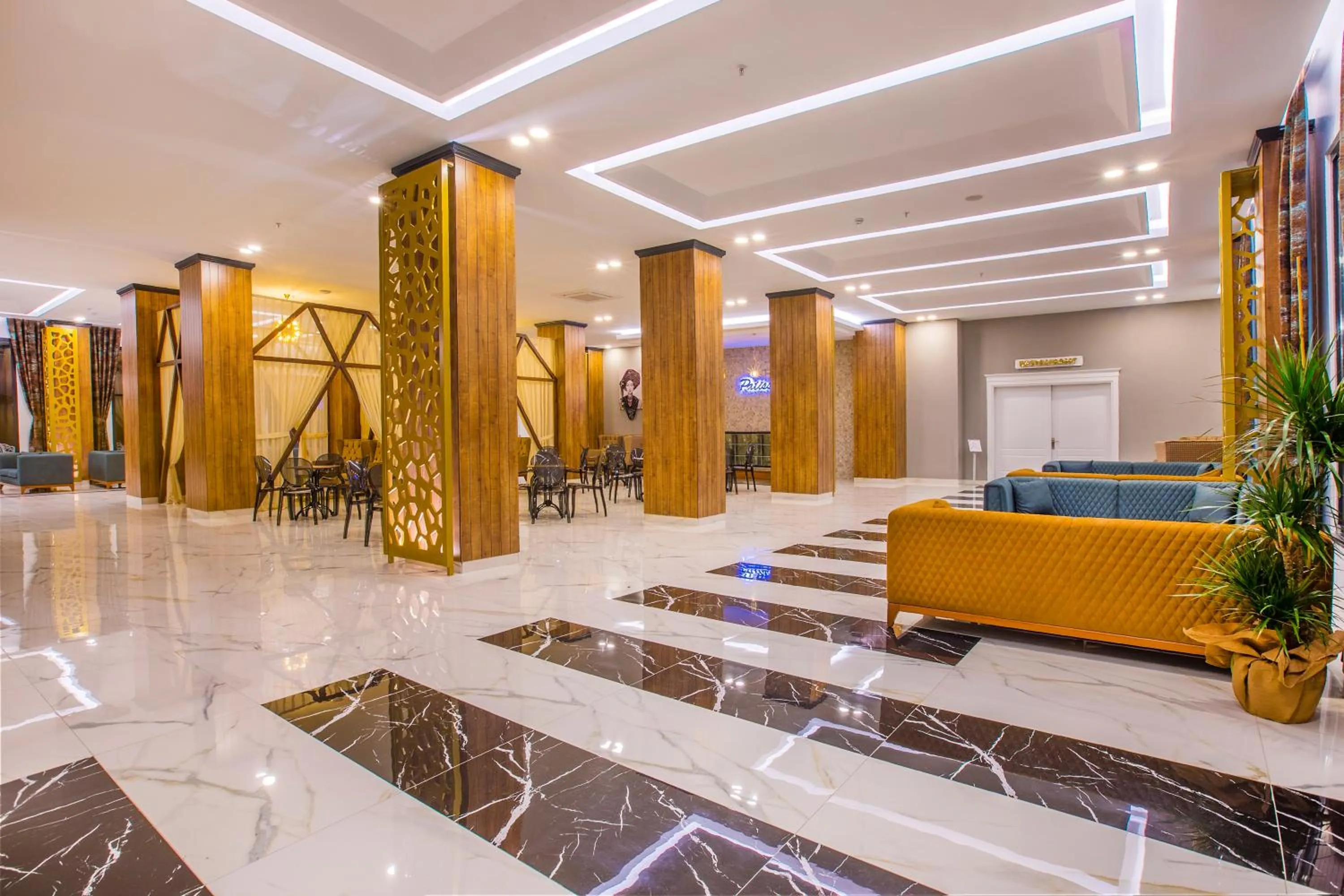 Lobby or reception in MIRA MERIDIA BEACh RESORT HOTEL